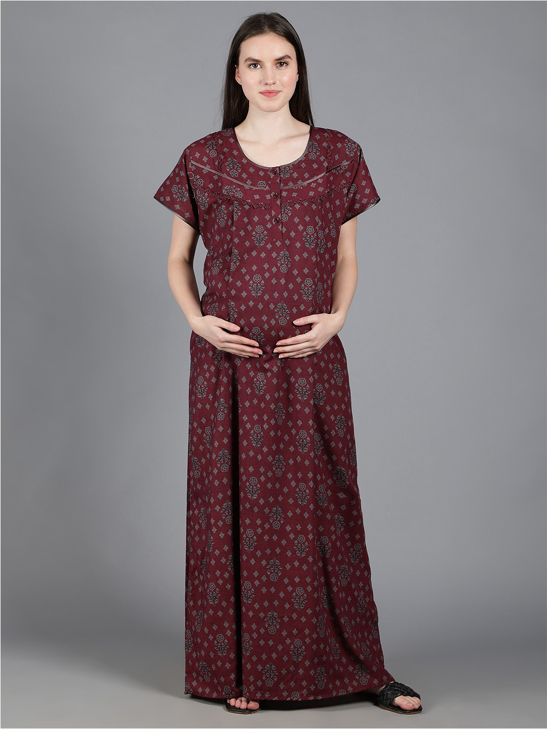 

NIGHTSPREE Women Printed Maxi Nightdress, Maroon