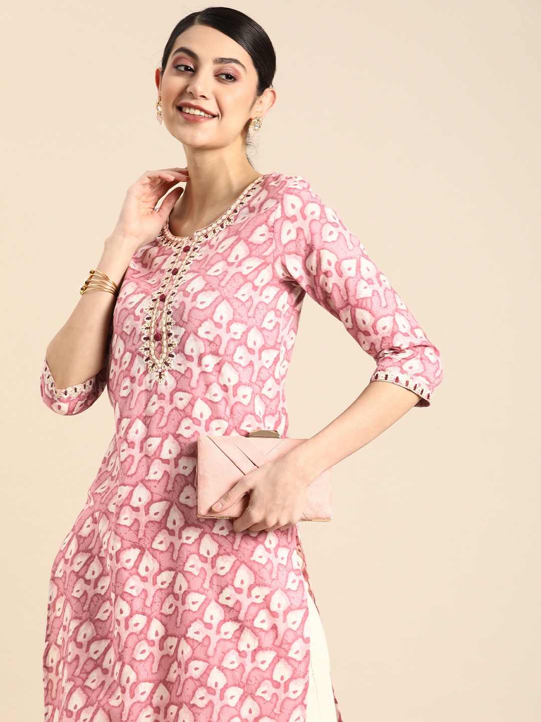 

Anouk Women Printed Thread Work Pure Cotton Pastel Kurta, Pink