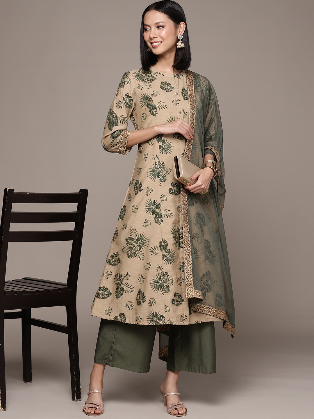 

ZIYAA Women Beige Floral Printed Panelled Kurta with Palazzos & With Dupatta