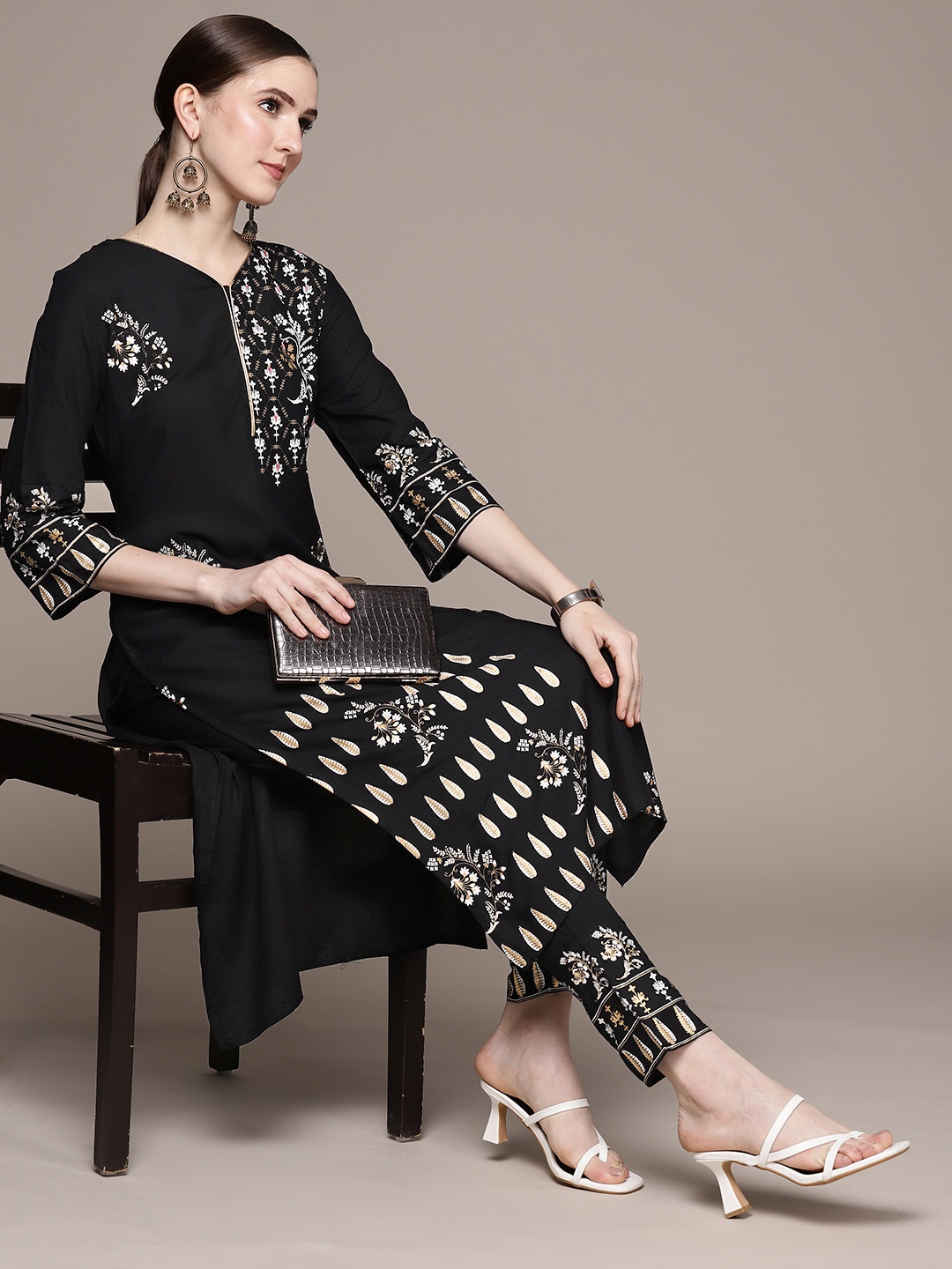 

ZIYAA Womenav Ethnic Motifs Printed Kurta with Trousers, Black