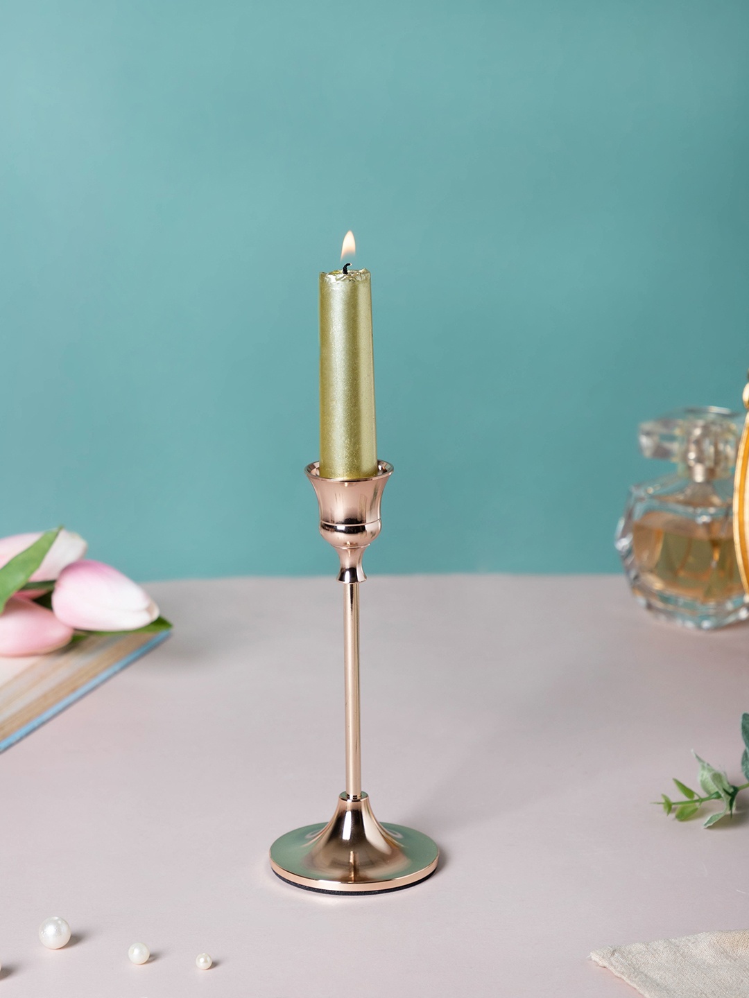 

Nestasia Gold-Toned Glossy Small Candle Holder