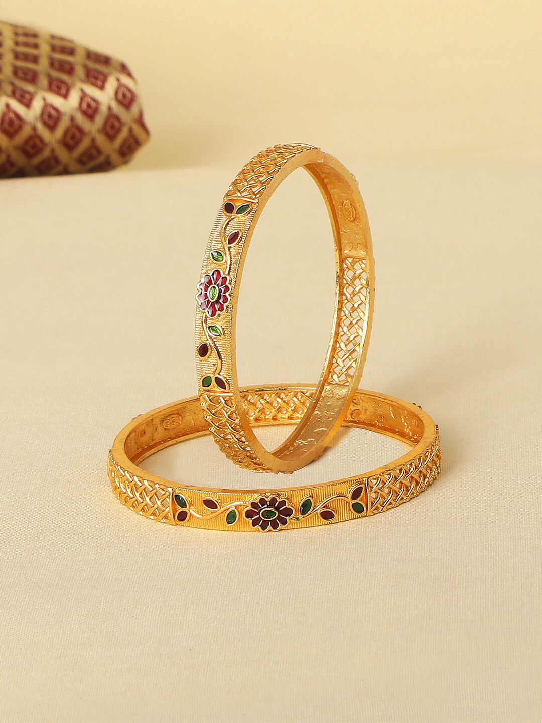 

AccessHer Set Of 2 Gold-Plated Stone-Studded Bangles