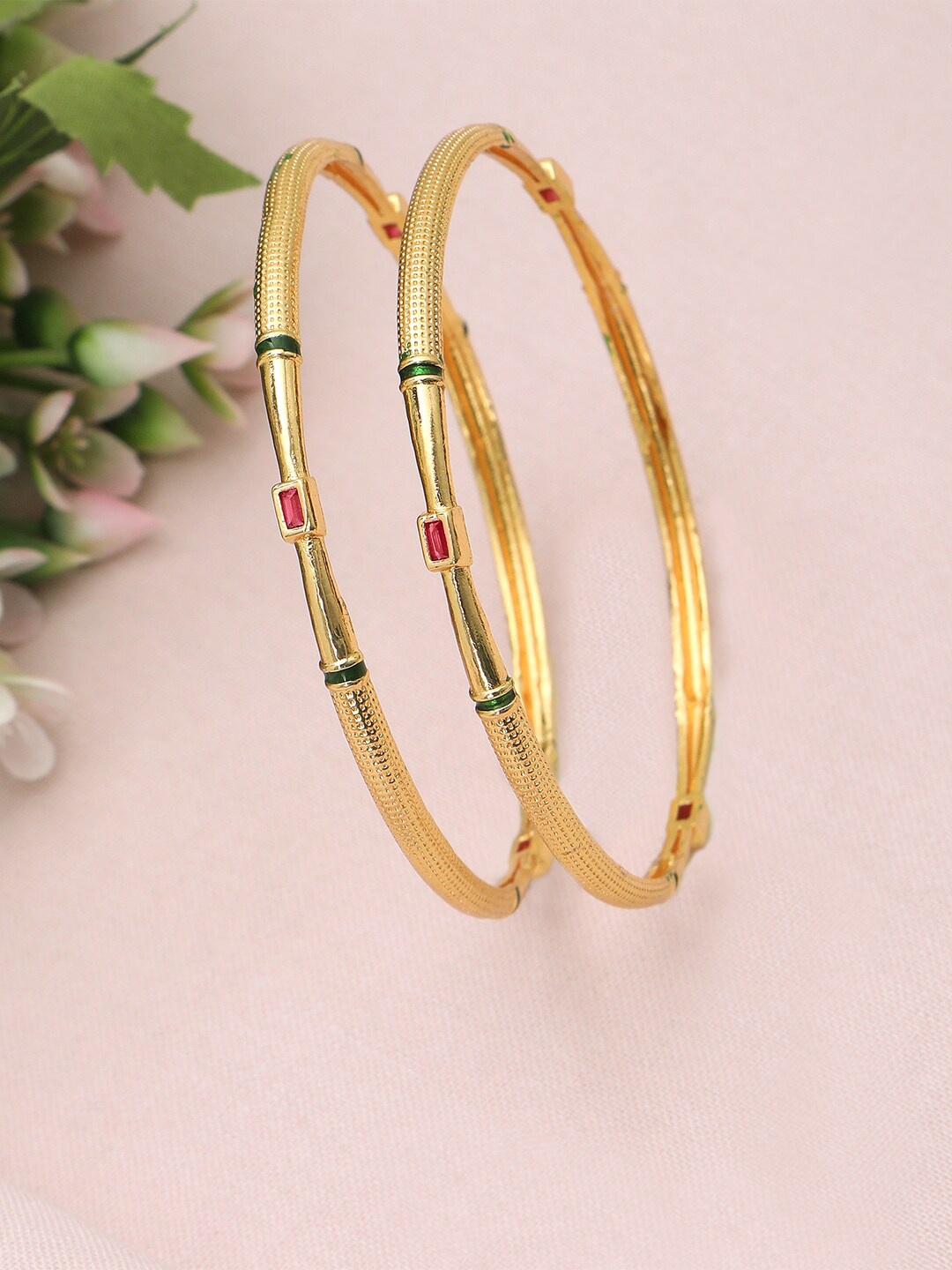 

AccessHer Set Of 2 Gold-Plated Stone-Studded Bangles