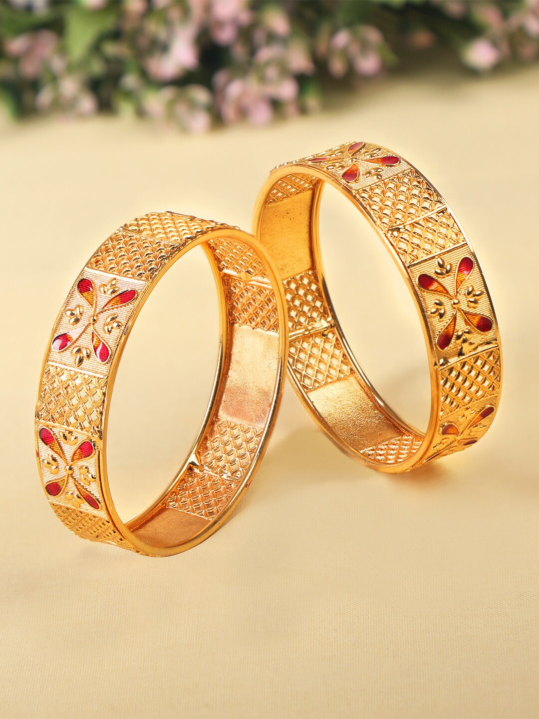 

AccessHer Set Of 2 Gold-Plated Stone-Studded Bangles