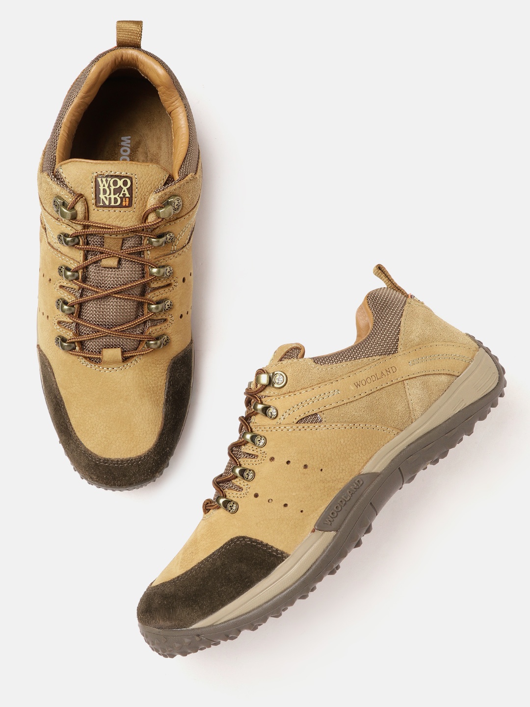 

Woodland Men Leather Perforated Sneakers, Camel brown