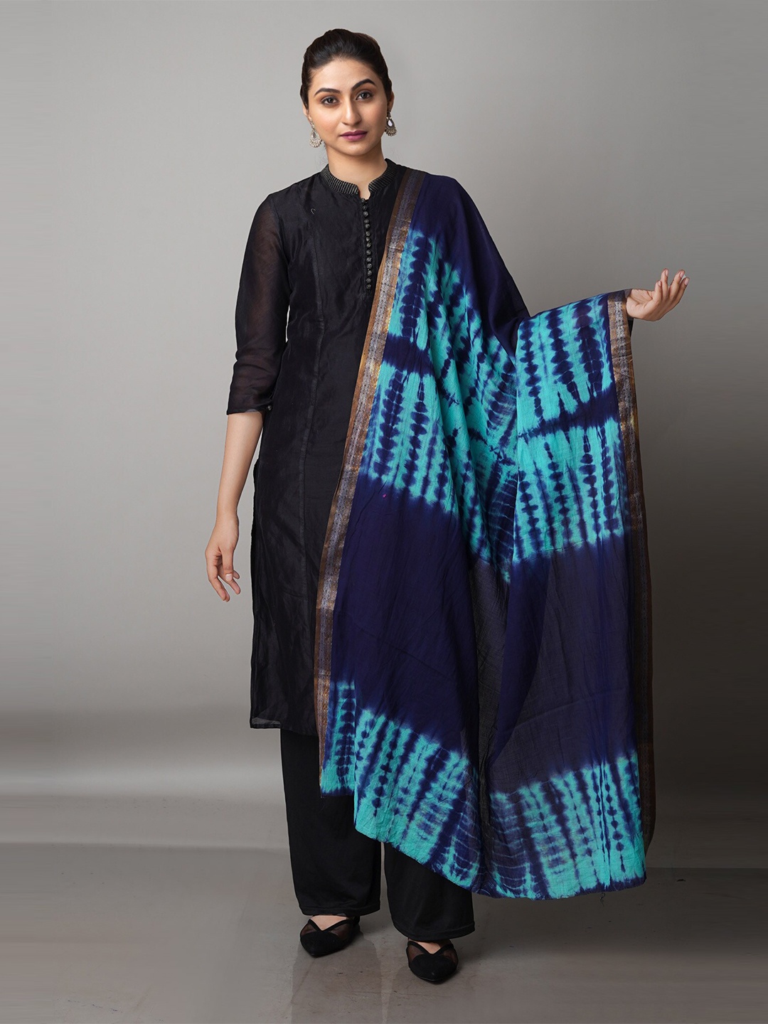 

Unnati Silks Blue & Navy Blue Dyed Pure Cotton Shibori Dupatta
