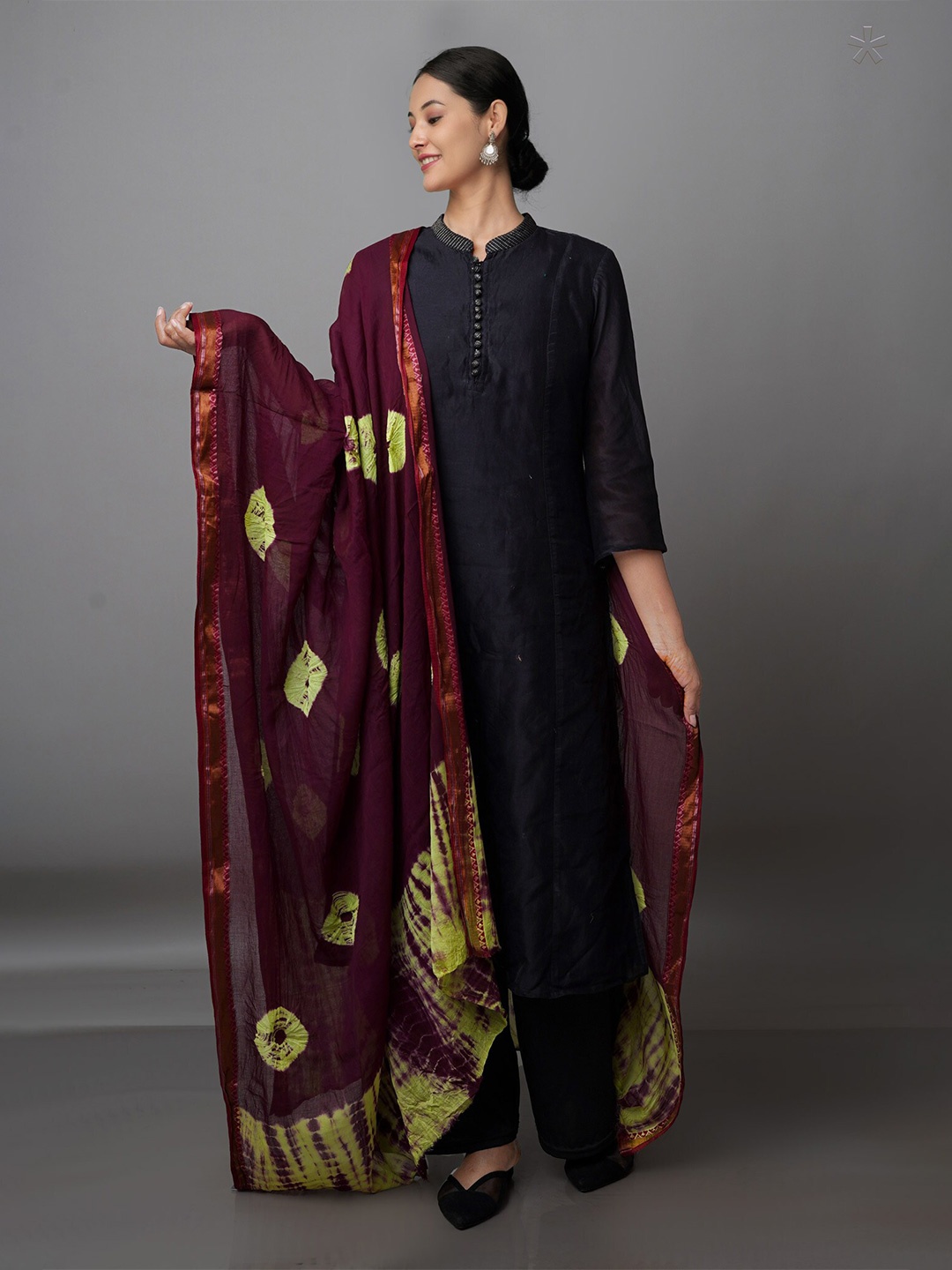 

Unnati Silks Dyed Pure Cotton Shibori Dupatta, Purple