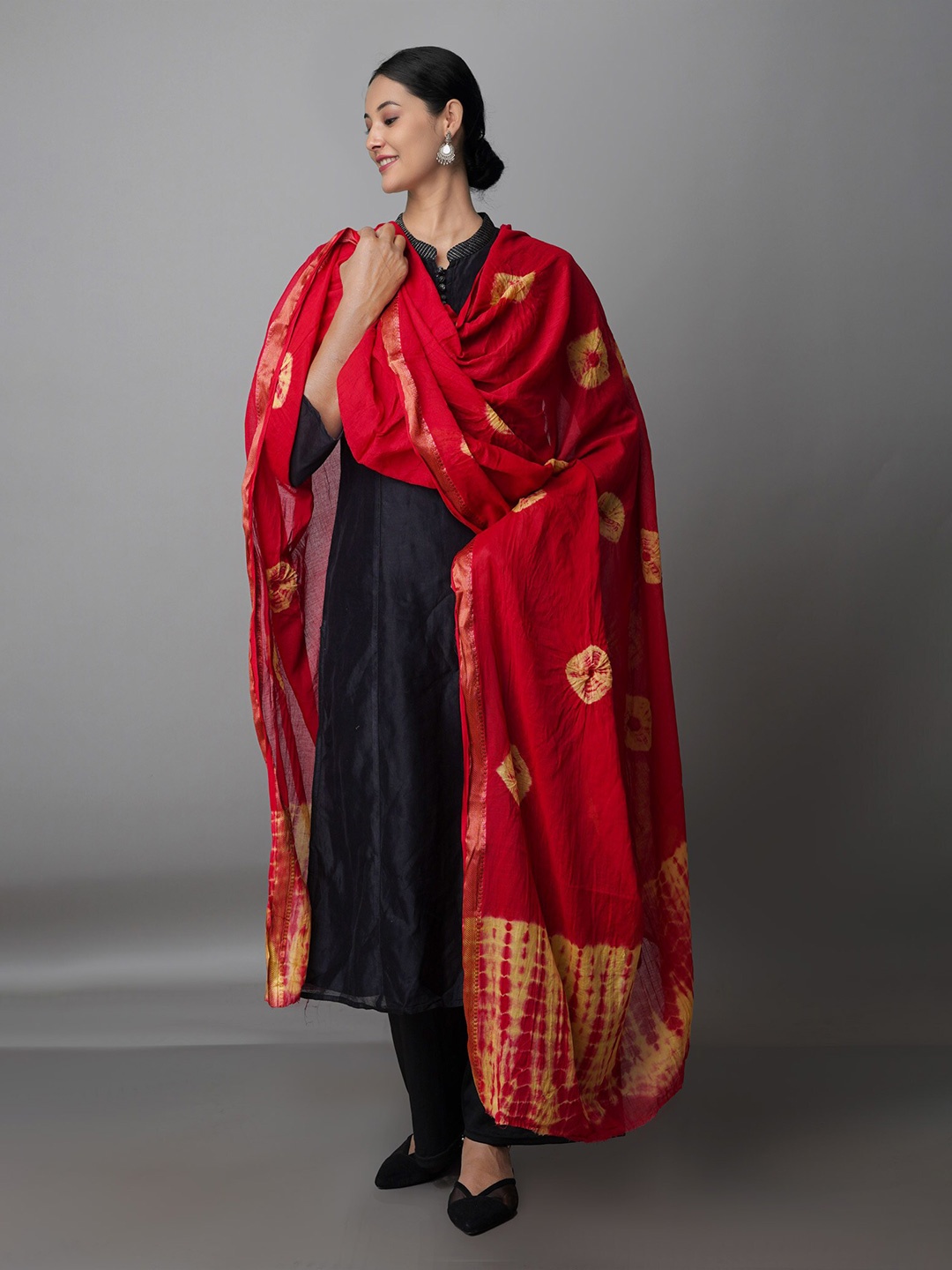 

Unnati Silks Bandhani Dyed Pure Cotton Shibori Dupatta, Red