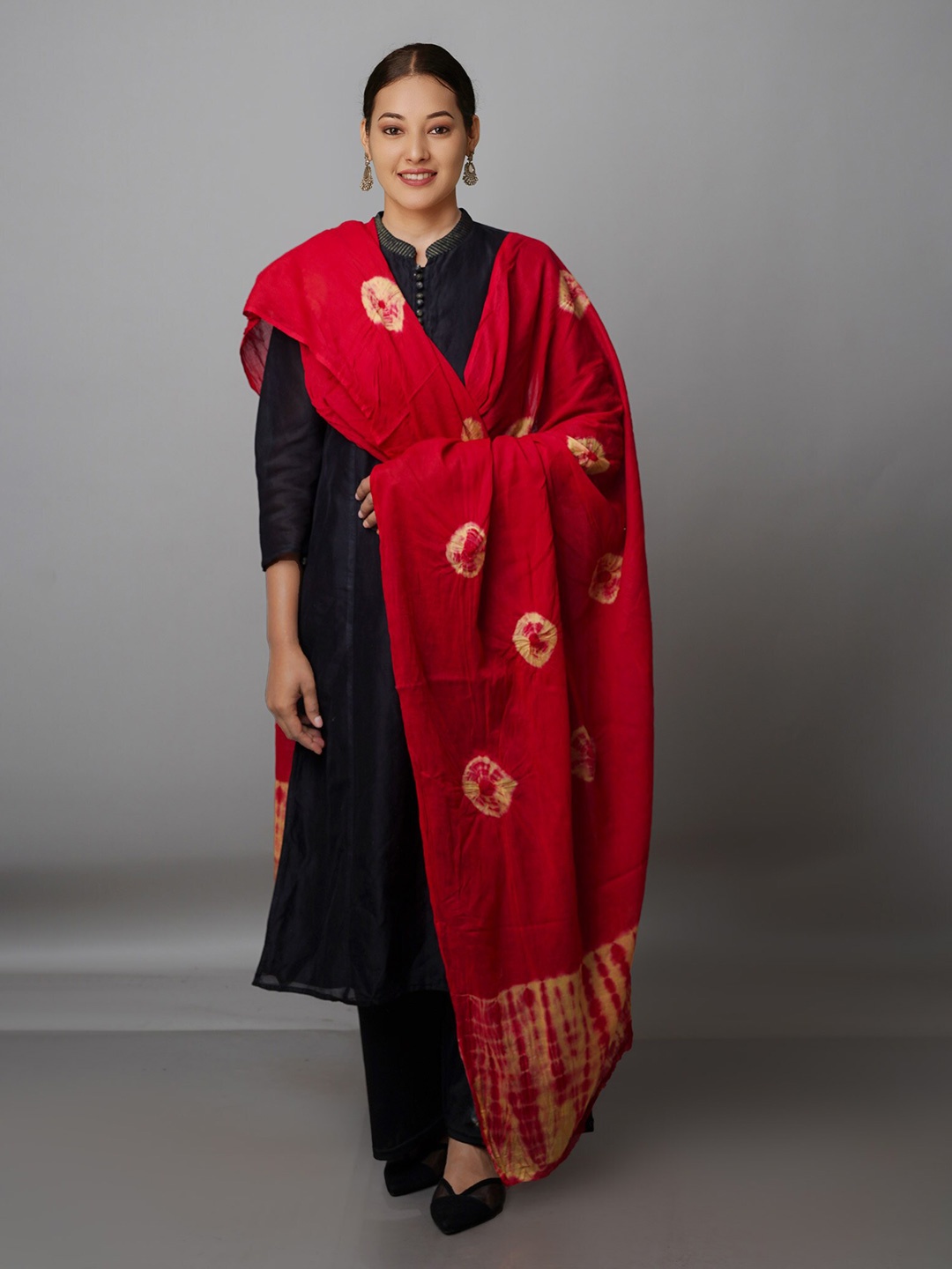 

Unnati Silks Bandhani Dyed Pure Cotton Shibori Dupatta, Red