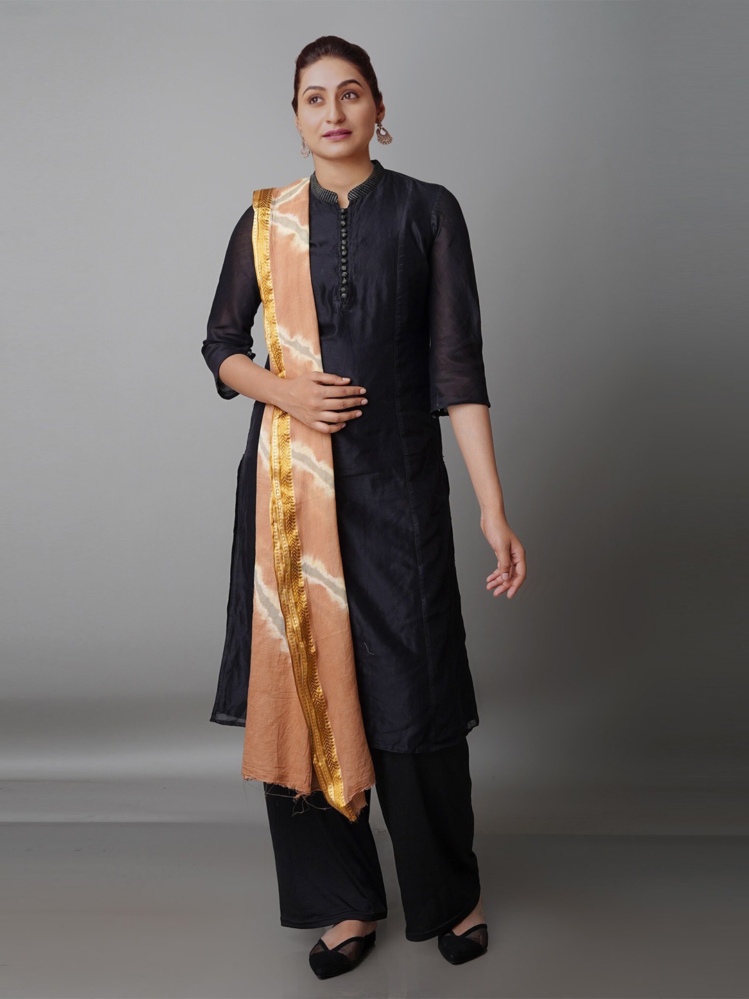 

Unnati Silks Dyed Pure Cotton Shibori Dupatta, Brown