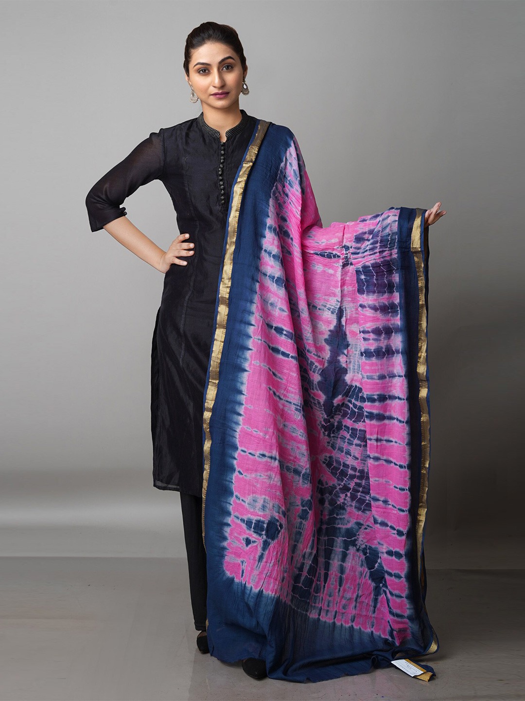

Unnati Silks Dyed Pure Cotton Shibori Dupatta, Blue