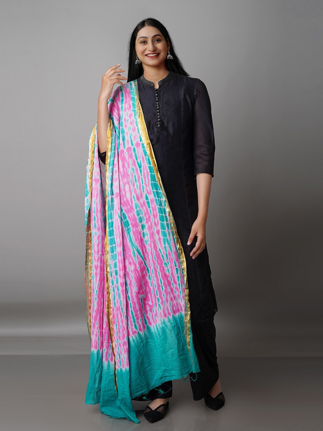 

Unnati Silks Dyed Pure Cotton Shibori Dupatta, Sea green
