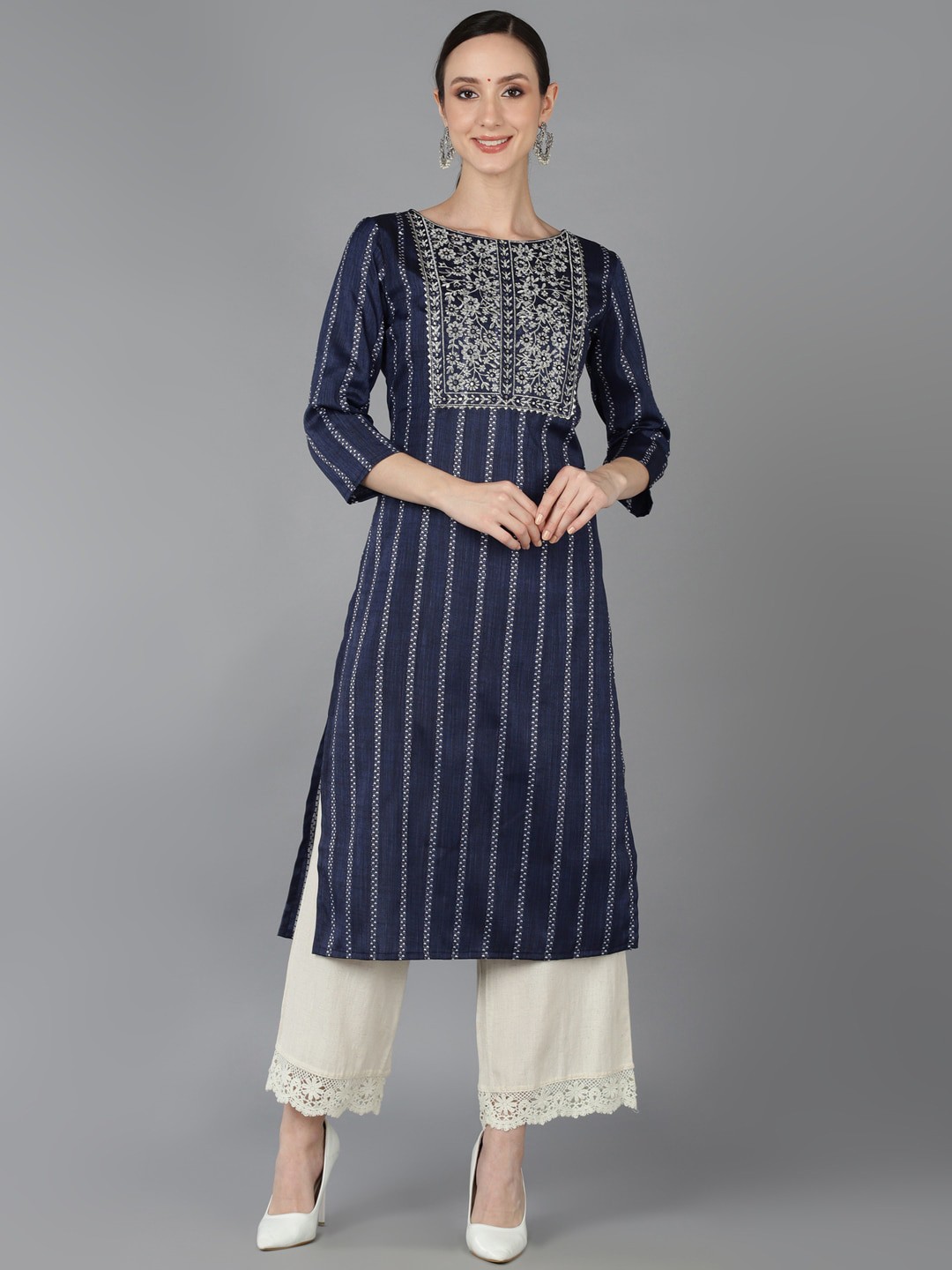 

AHIKA Ethnic Motifs Thread Work Cotton Kurta, Navy blue
