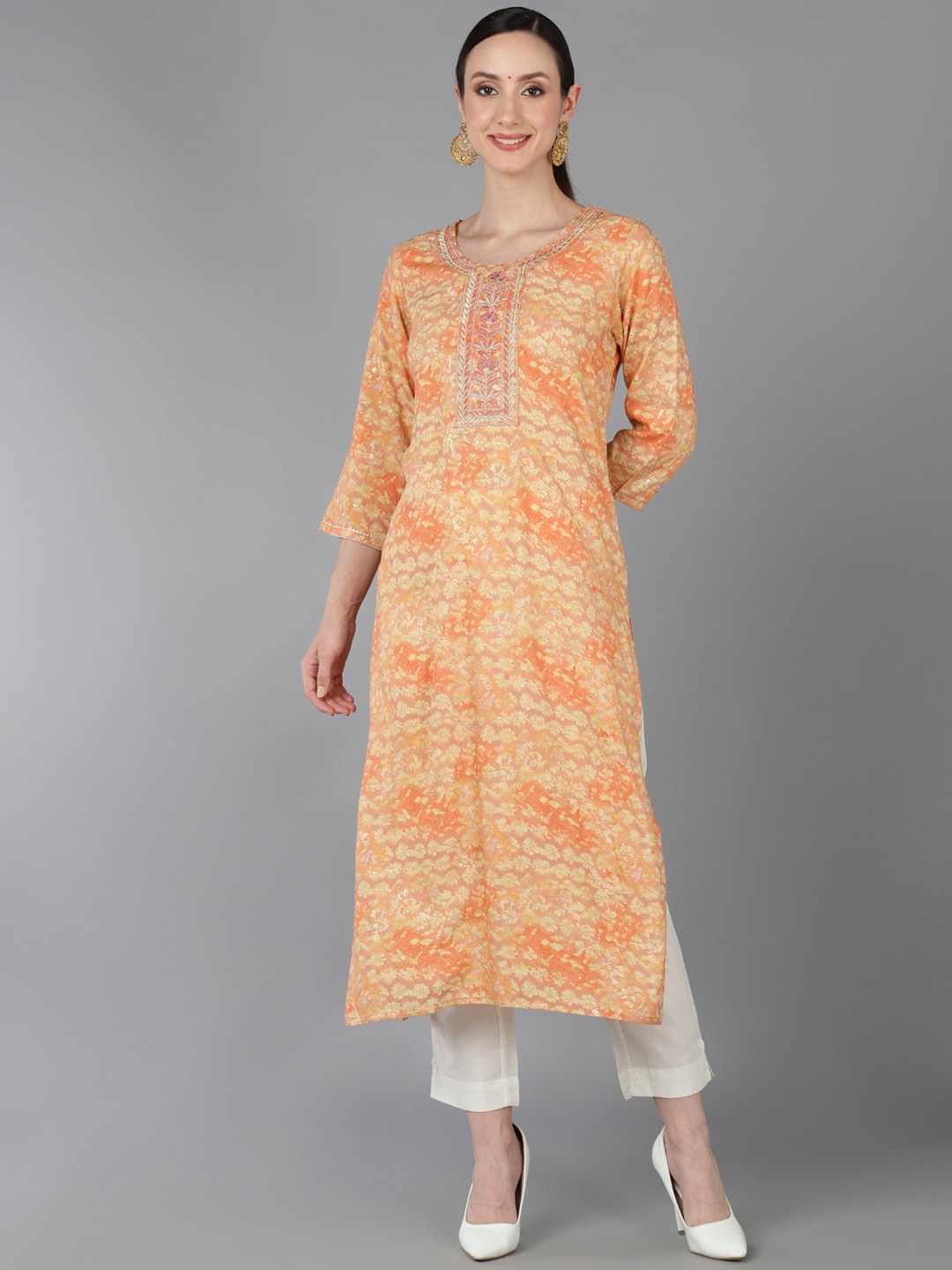 

AHIKA Floral Printed Thread Work Straight Regular Kurta, Peach