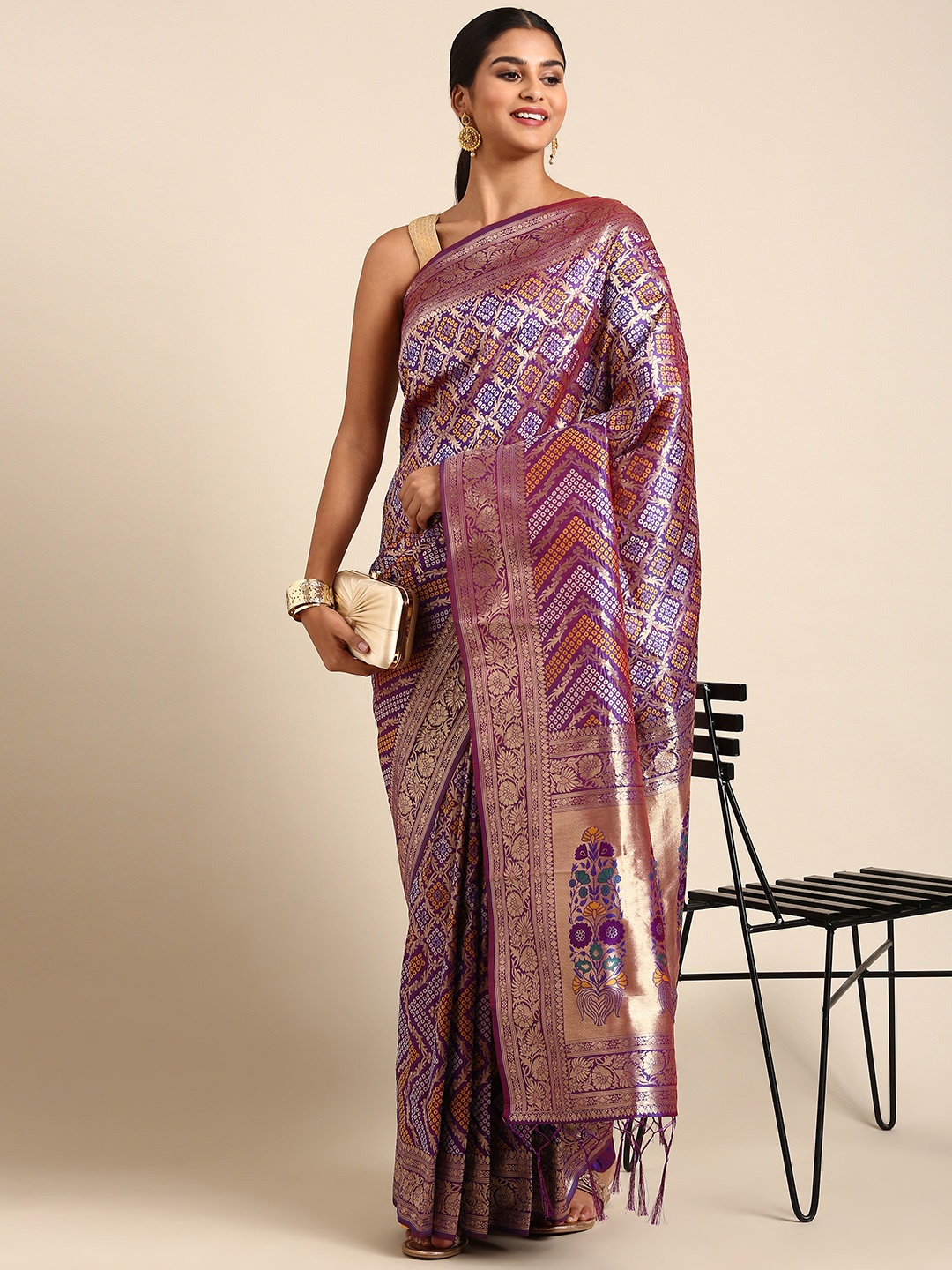 

Royal Rajgharana Saree Bandhani Pure Silk Bandhani Sarees, Purple