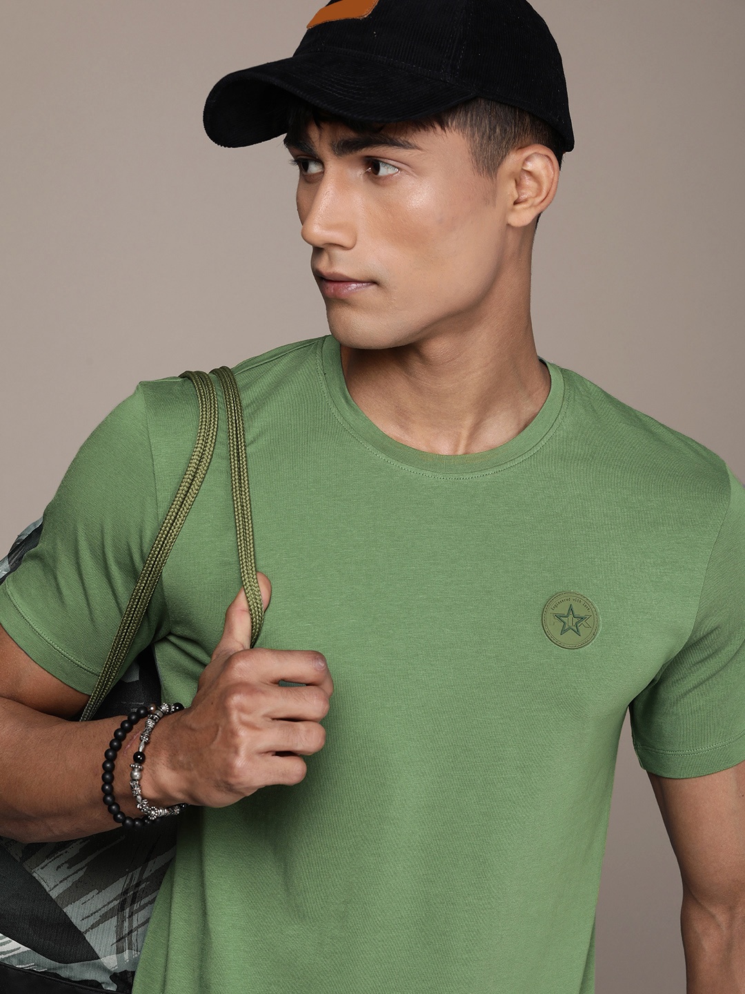 

FORCE IX Men Brand Logo Applique T-shirt, Green