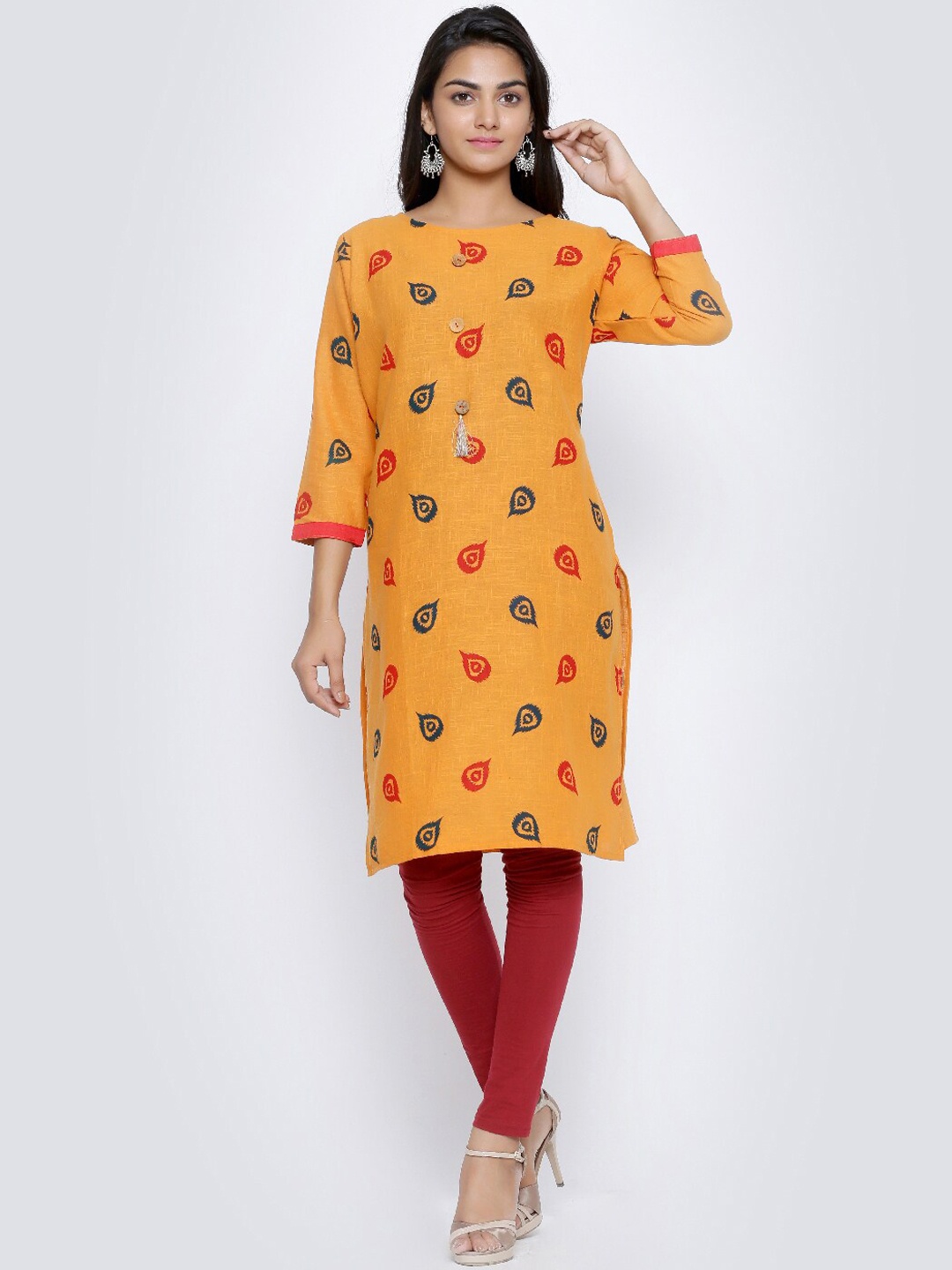 

SOUNDARYA Geometric Printed Round Neck Pure Cotton Kurta, Mustard