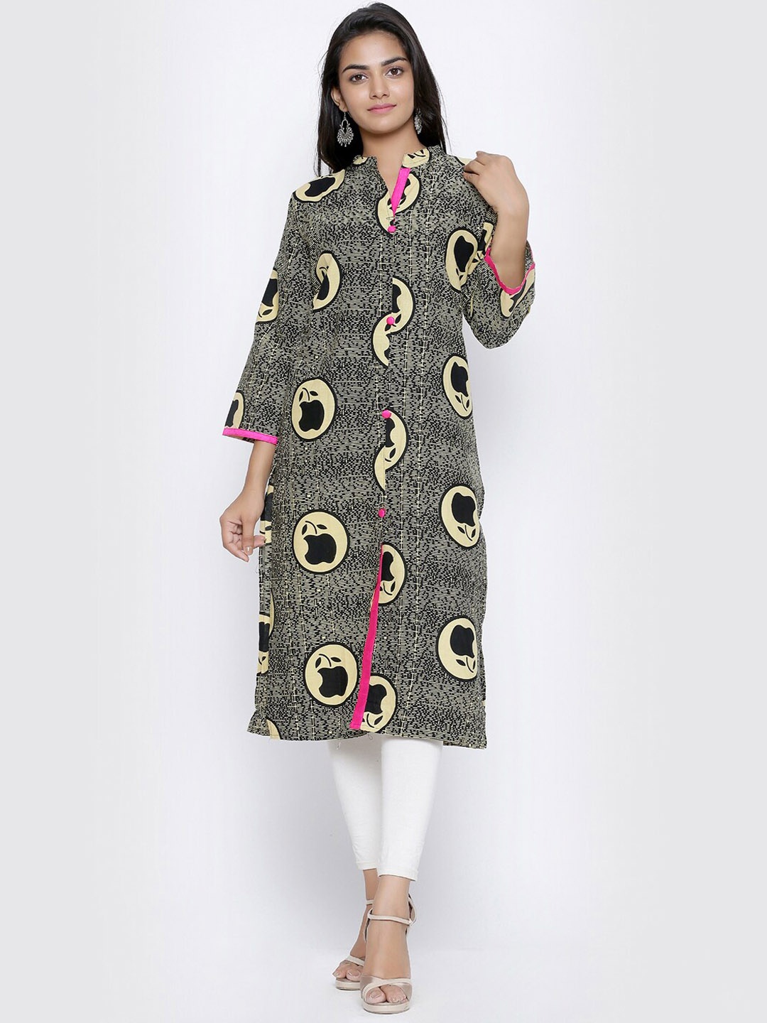 

SOUNDARYA Geometric Printed Straight Cotton Kurta, Black