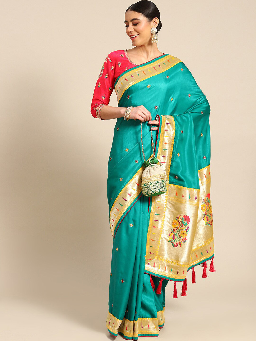 

Ambuja International Floral Zari Pure Silk Banarasi Saree, Green