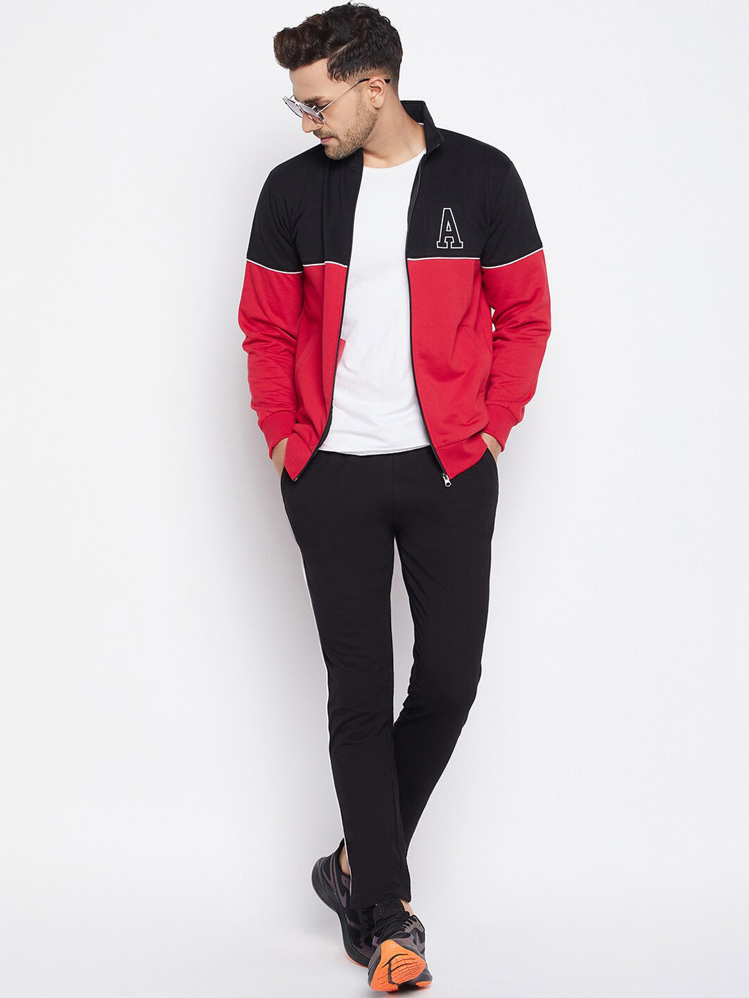 

WILD WEST Men Colourblocked Winter Tracksuits, Red