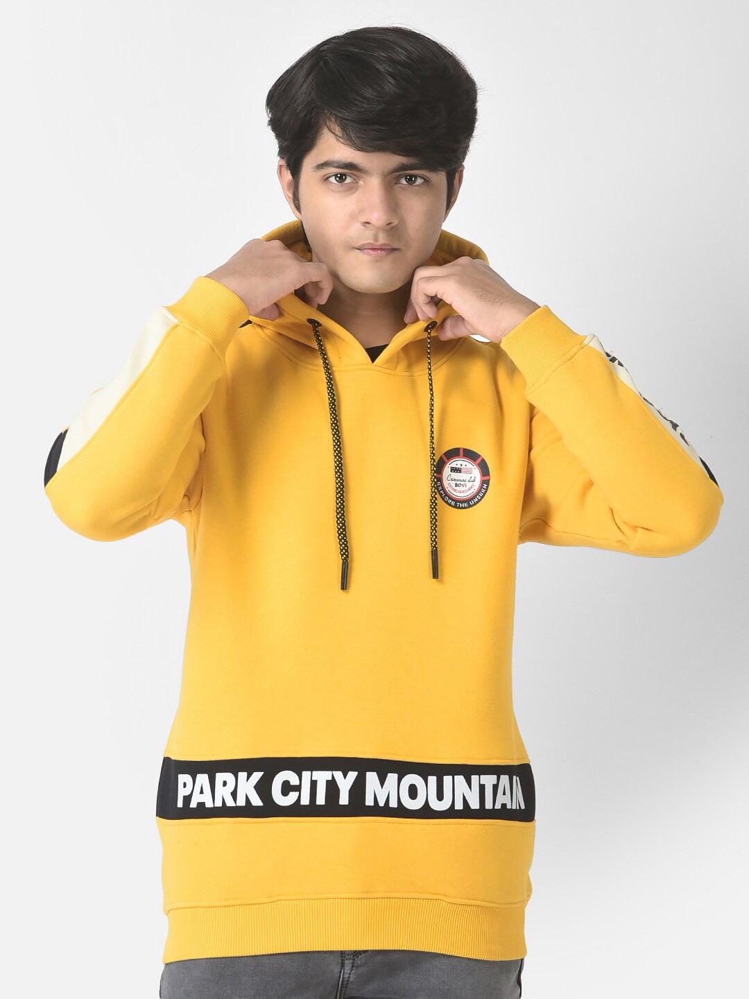 

Crimsoune Club Boys Printed Hooded Sweatshirt, Mustard