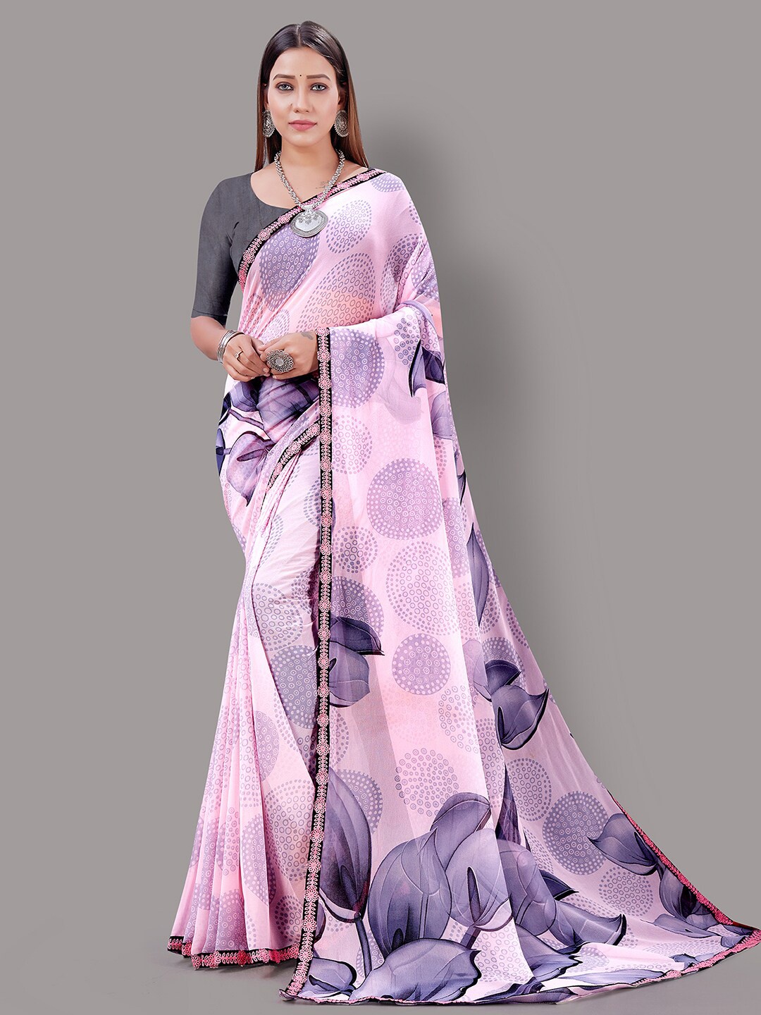 

HRITIKA Floral Pure Georgette Saree, Pink