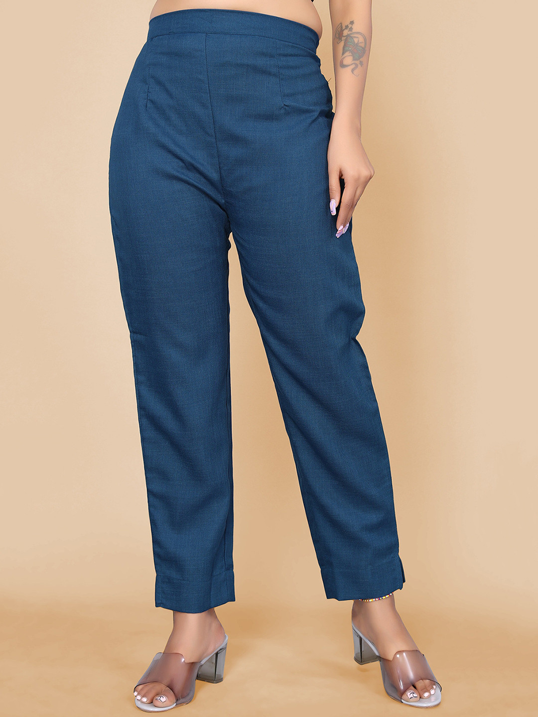 

Sangria Women Regular Fit Cotton Plain Trousers, Teal