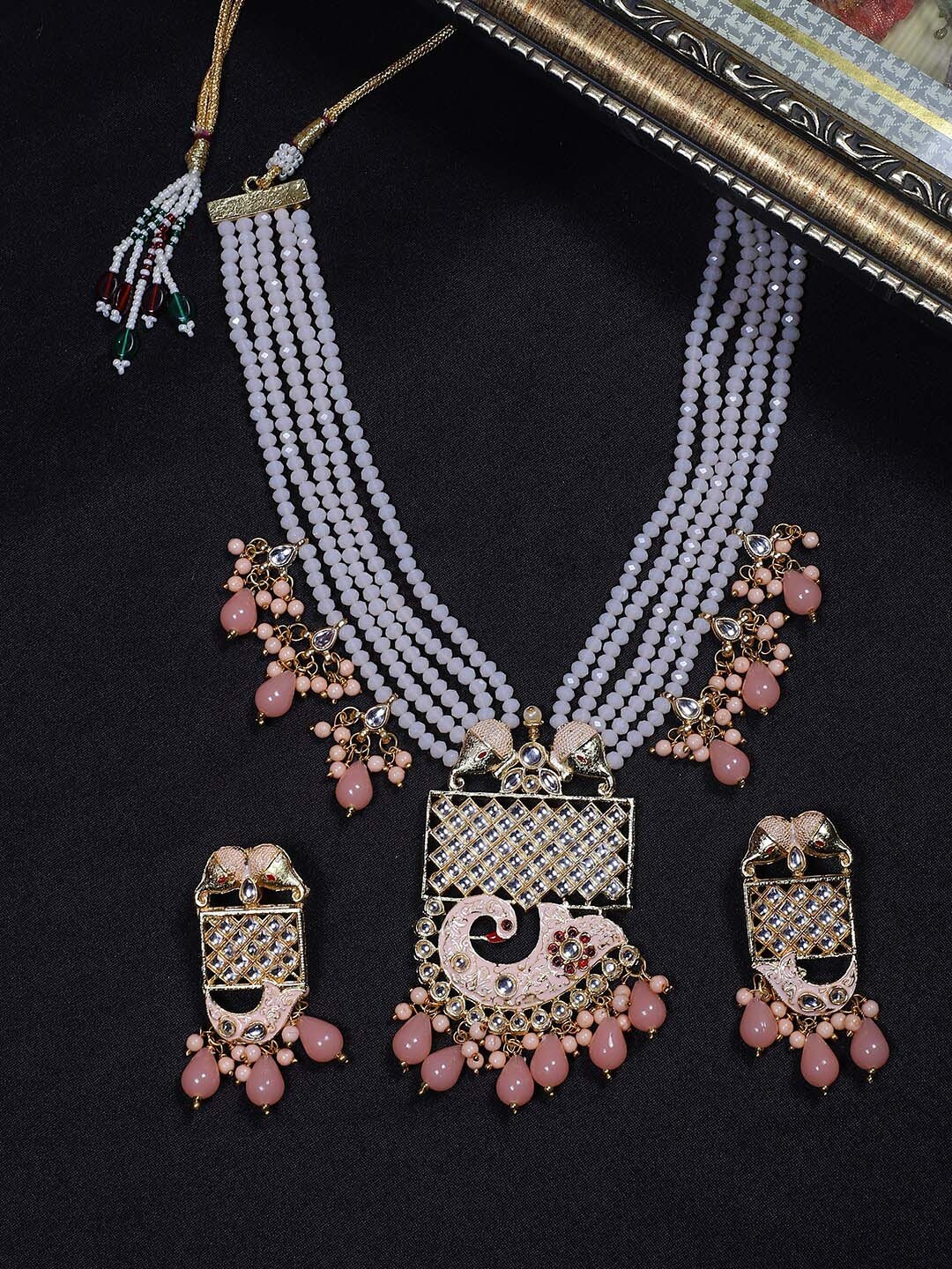 

STEORRA JEWELS Traditional Jaipuri Necklace Set, Gold
