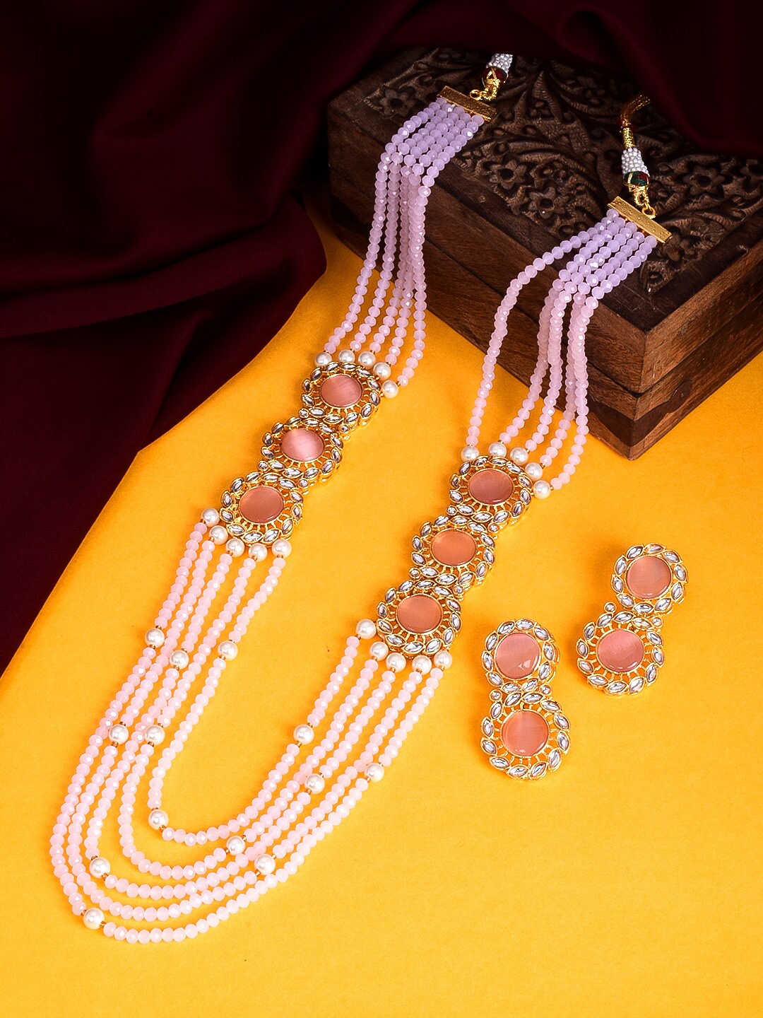 

STEORRA JEWELS Gold-Plated Stone Studded & Beaded Jewellery Set