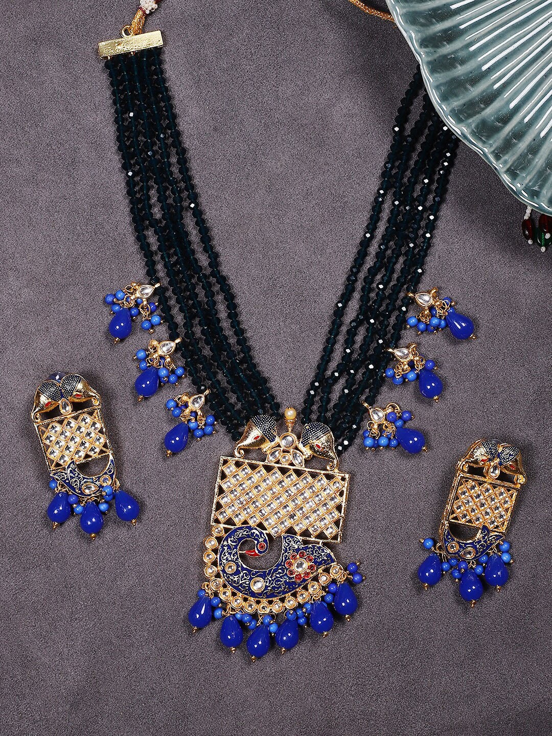 

STEORRA JEWELS Gold-Plated Kundan Stone-Studded & Beaded Jewellery Set
