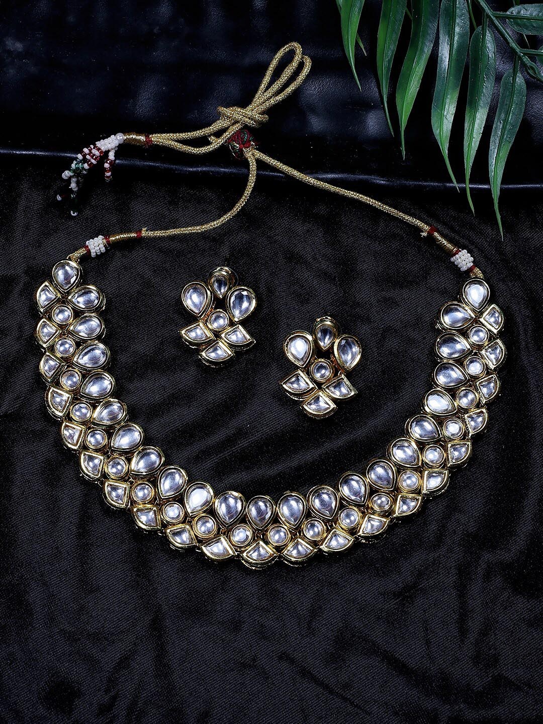 

STEORRA JEWELS Gold-Plated Kundan-Studded Traditional Jaipuri Jewellery Set