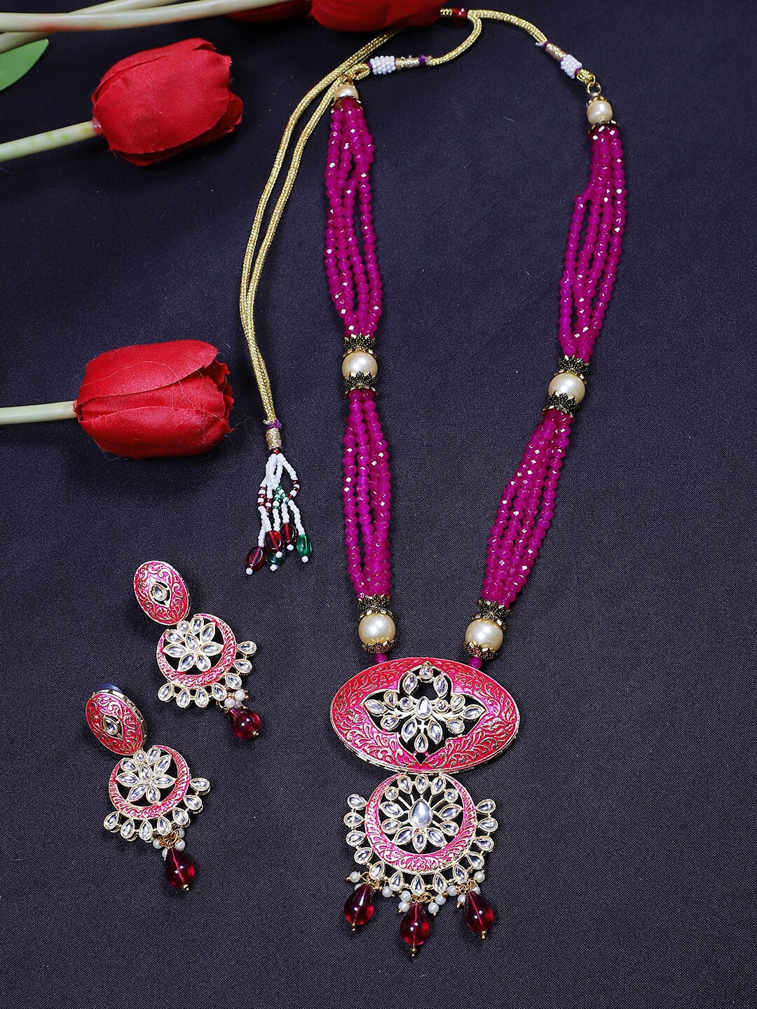 

STEORRA JEWELS Gold-Plated Kundan Studded & Beaded Jewellery Set