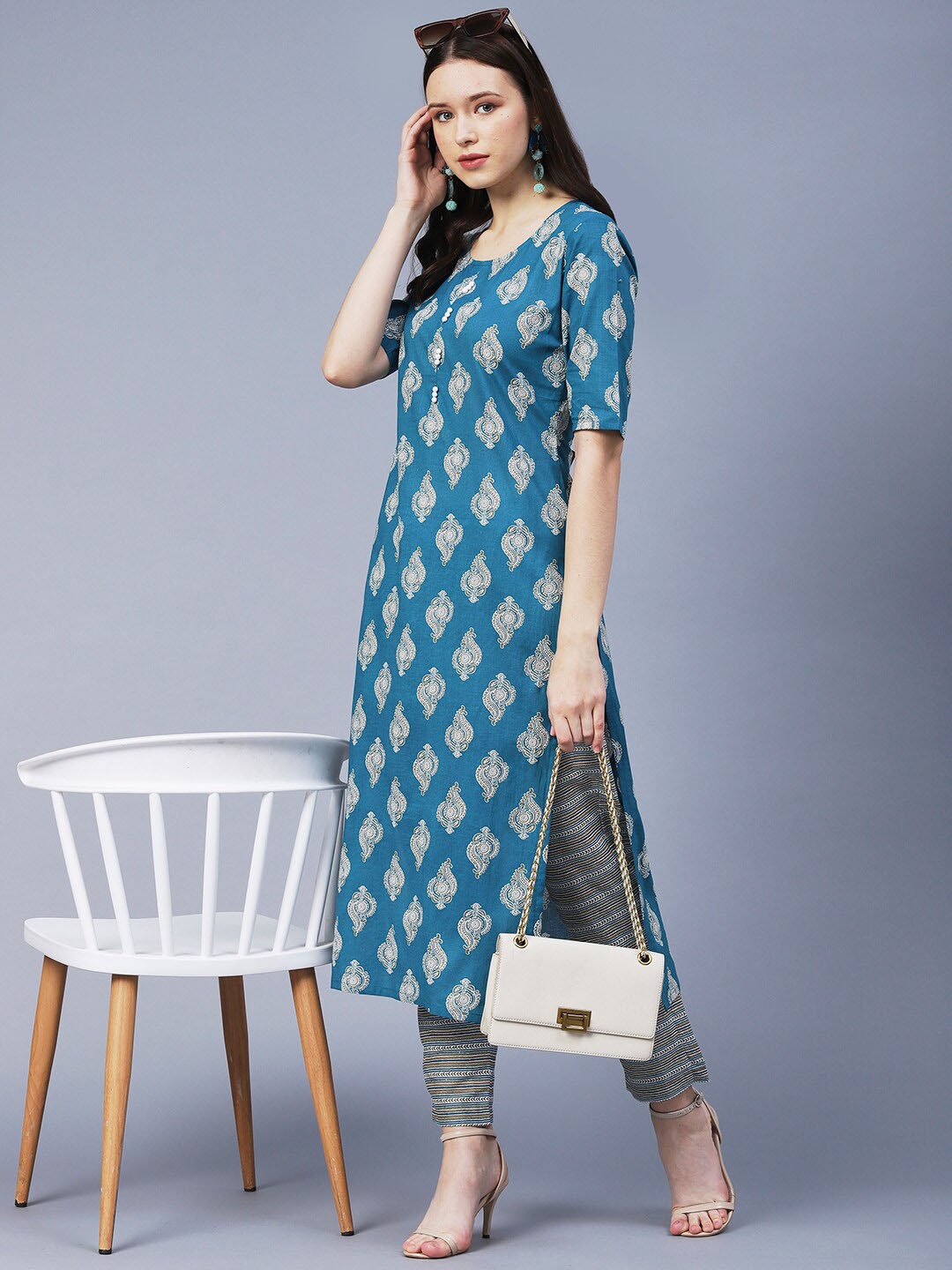 

KALINI Women Ethnic Motifs Printed Kurta with Trousers, Blue