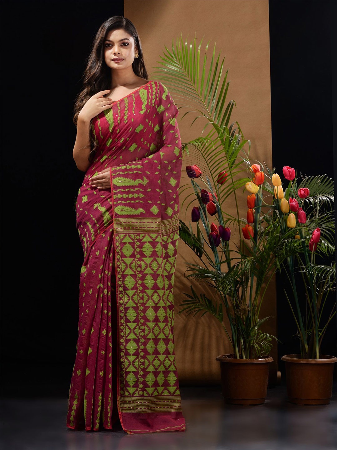 

Charukriti Paisley Silk Cotton Jamdani Saree, Magenta