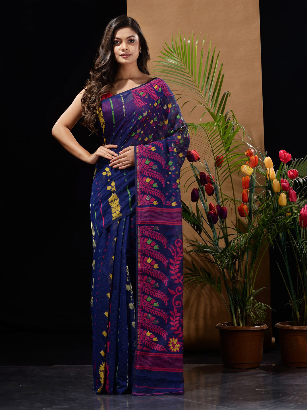 

Charukriti Woven Design Silk Cotton Jamdani Saree, Blue