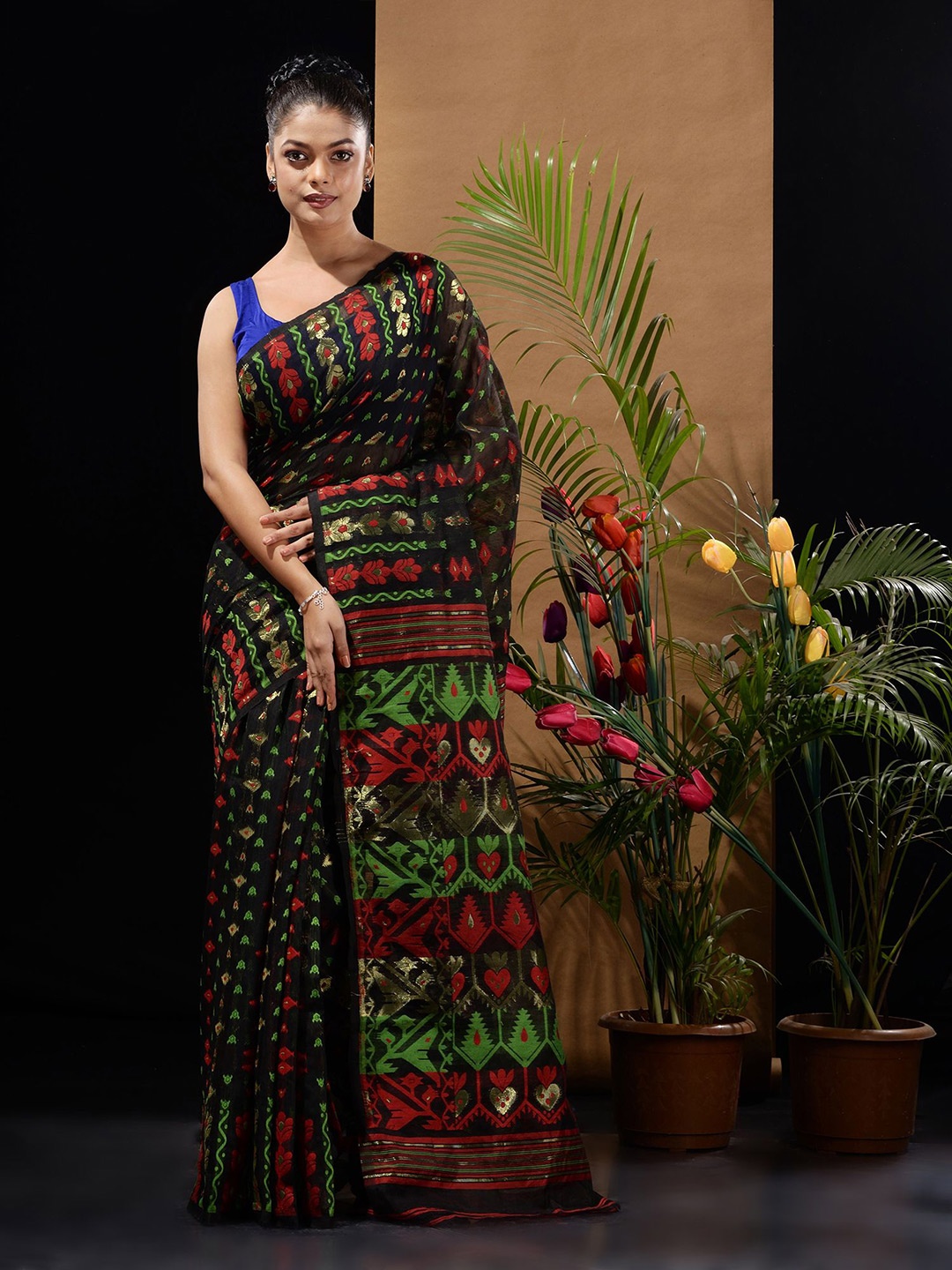 

Charukriti Woven Design Silk Cotton Jamdani Saree, Black