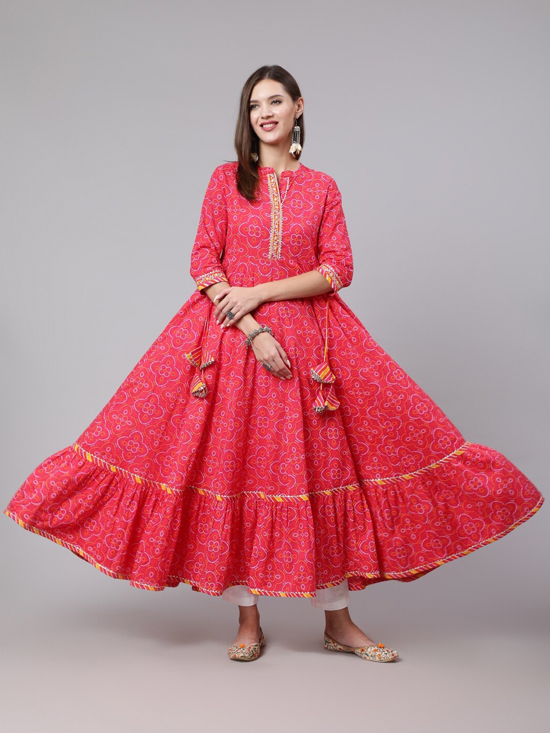 

KIMAYRA Bandhani Printed Gotta Patti Cotton Anarkali Kurta, Pink