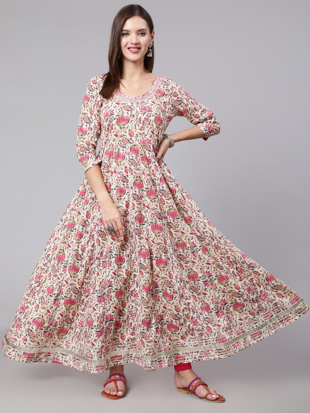 

KIMAYRA Floral Printed Cotton Anarkali Kurta, Off white