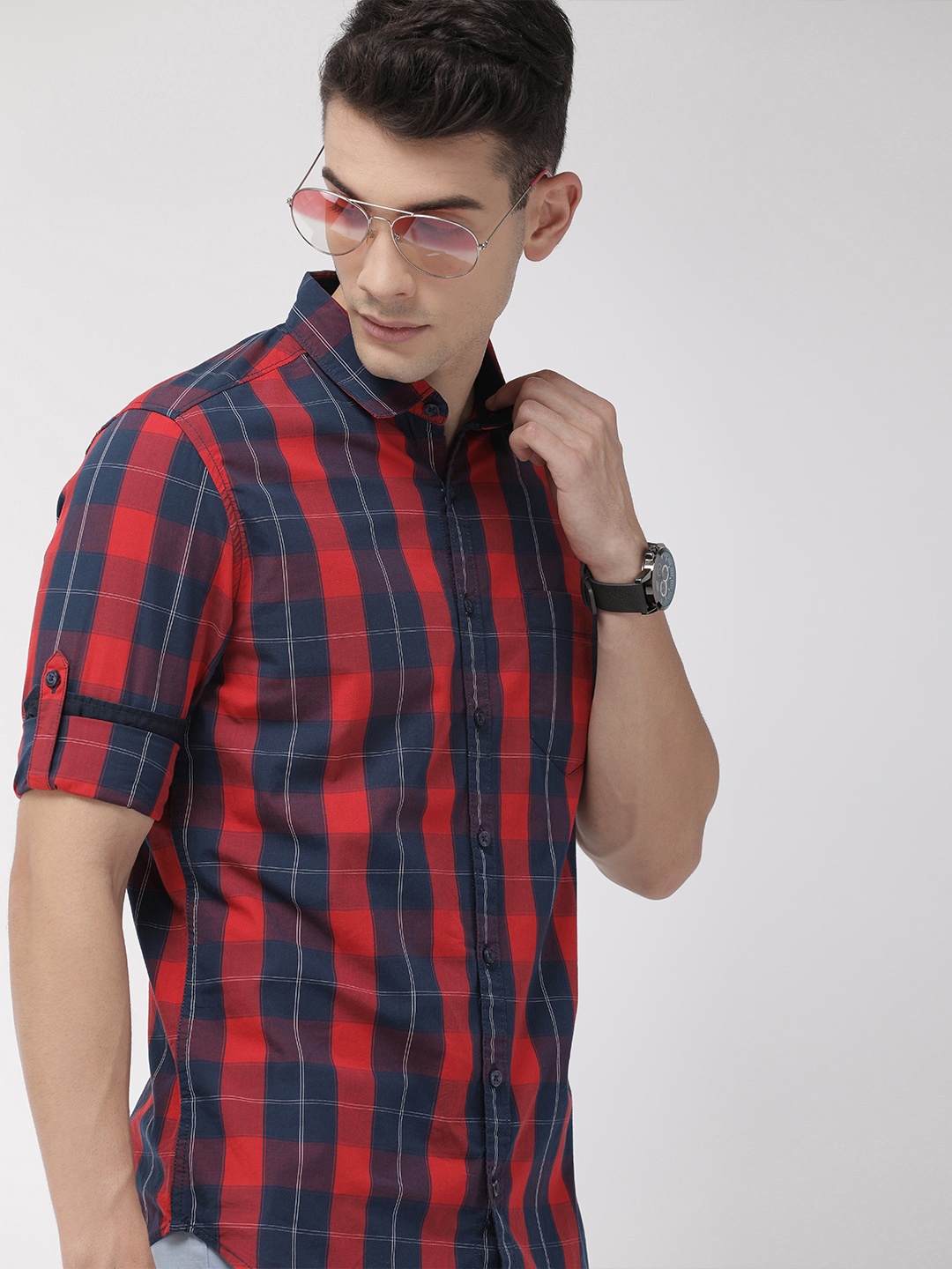 

HIGHLANDER Men Navy & Red Slim Fit Checked Casual Shirt, Navy blue