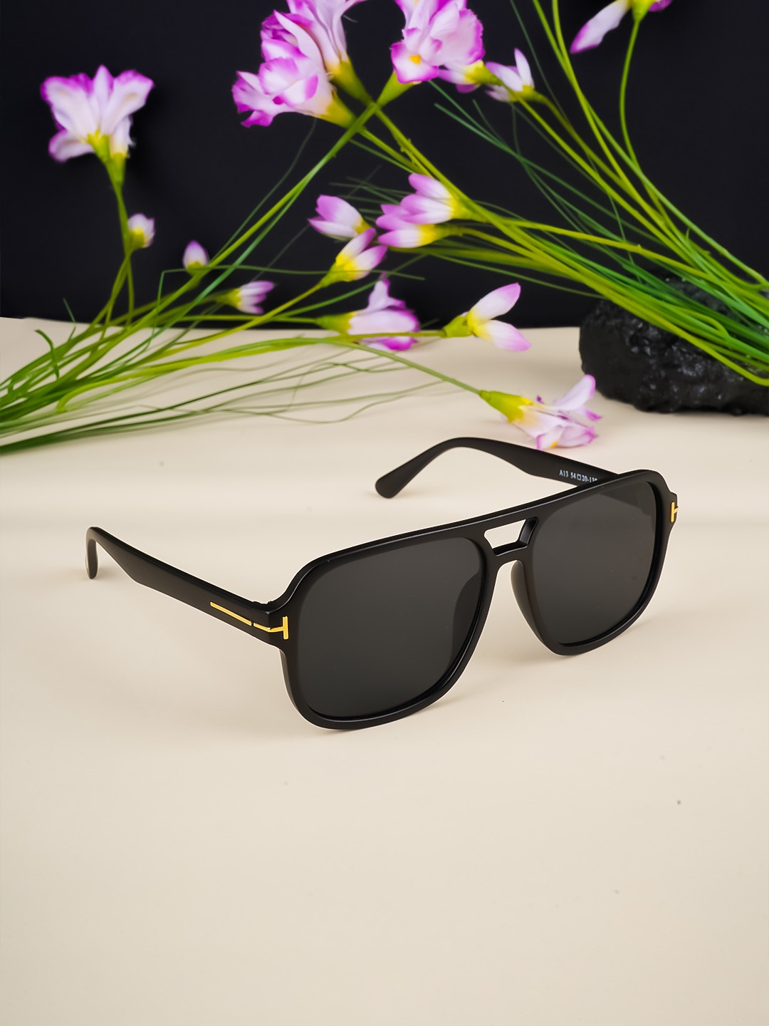 

Voyage Unisex Lens & Wayfarer Sunglasses with UV Protected Lens, Black