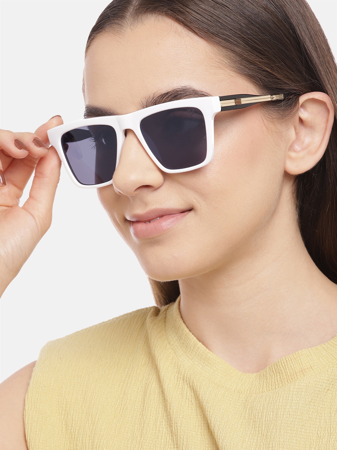 

Voyage Unisex Wayfarer Sunglasses with UV Protected Lens (86575MG3915-Black), White