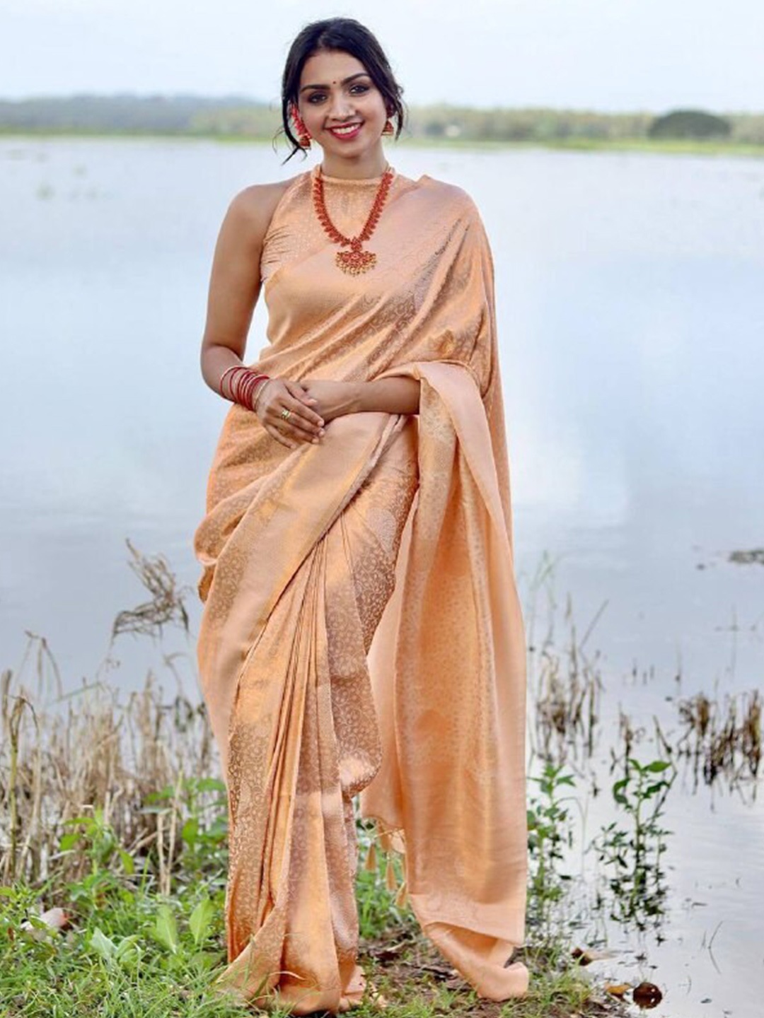 

TIEXA Woven Design Zari Pure Silk Banarasi Saree, Peach