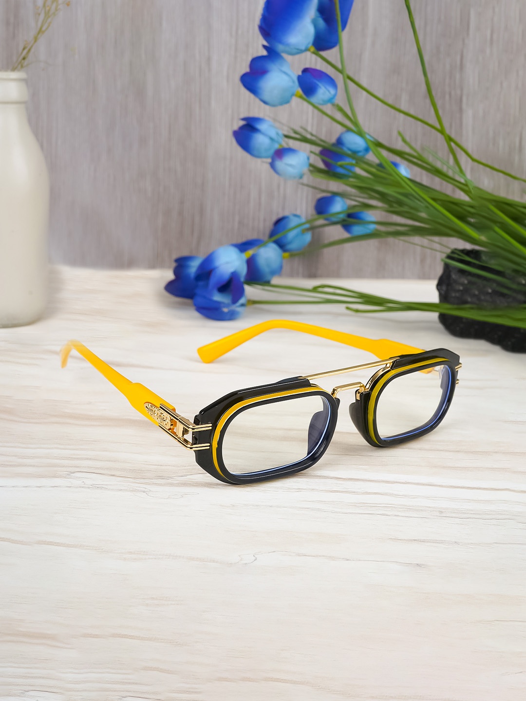 

Voyage Unisex Black & Yellow Full Rim Oval Frames