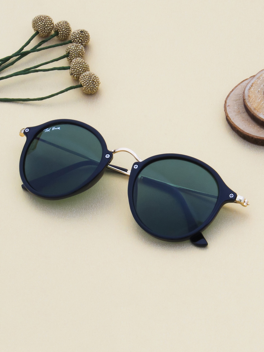

Ted Smith Unisex Round Sunglasses with UV Protected Lens TSS-MOON-X_C6-Green