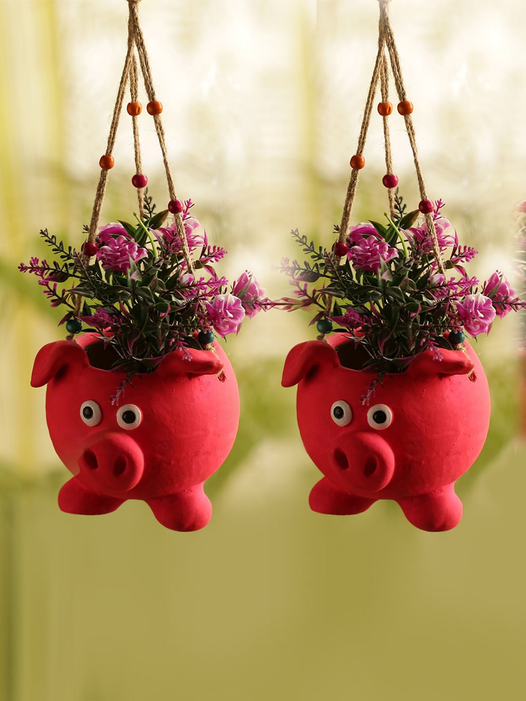 

ExclusiveLane Farm Fables-1 Pink Set Of 2 Swinging Pig Planters