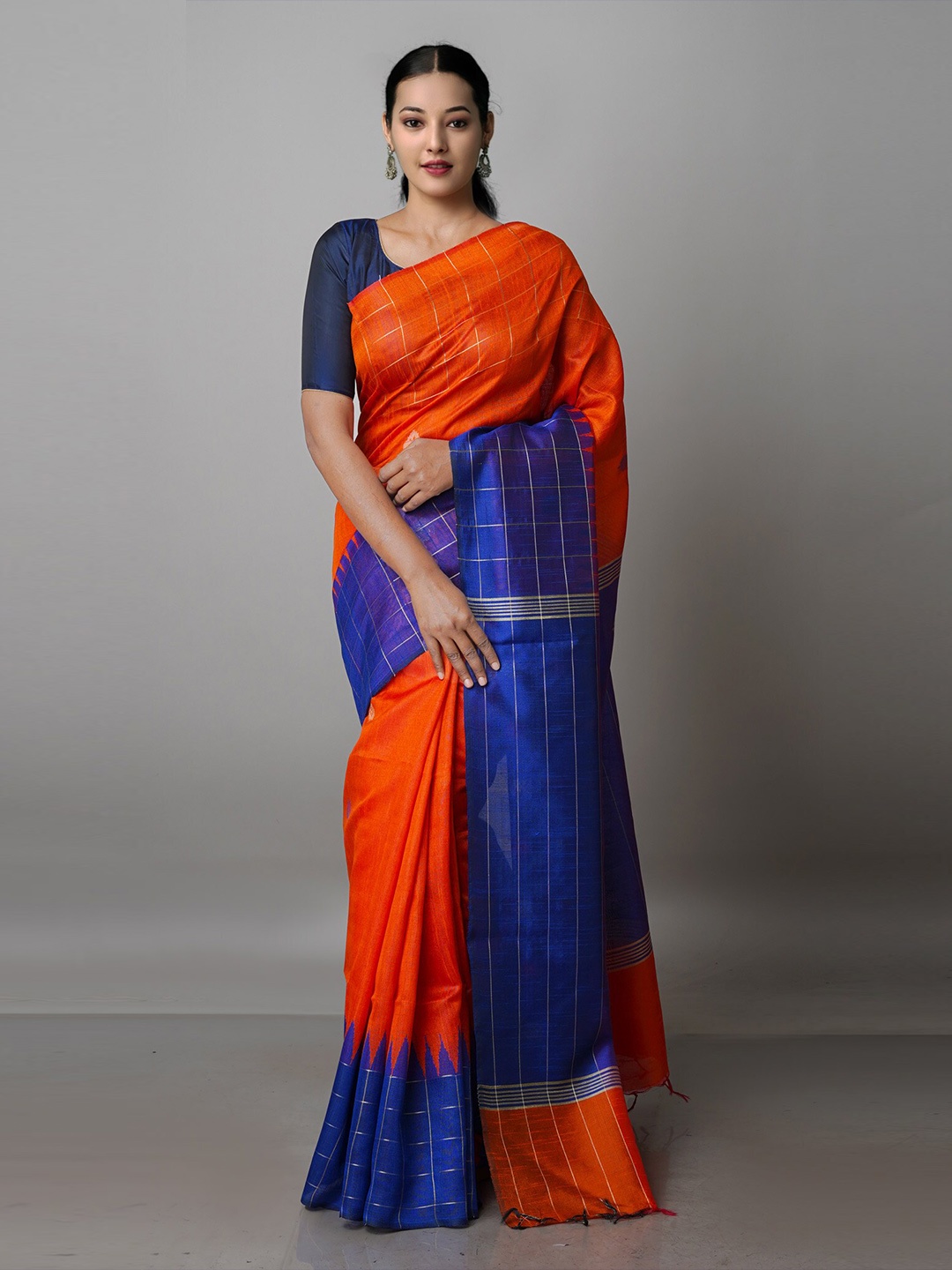 

Unnati Silks Checked Silk Blend Jamdani Saree, Orange
