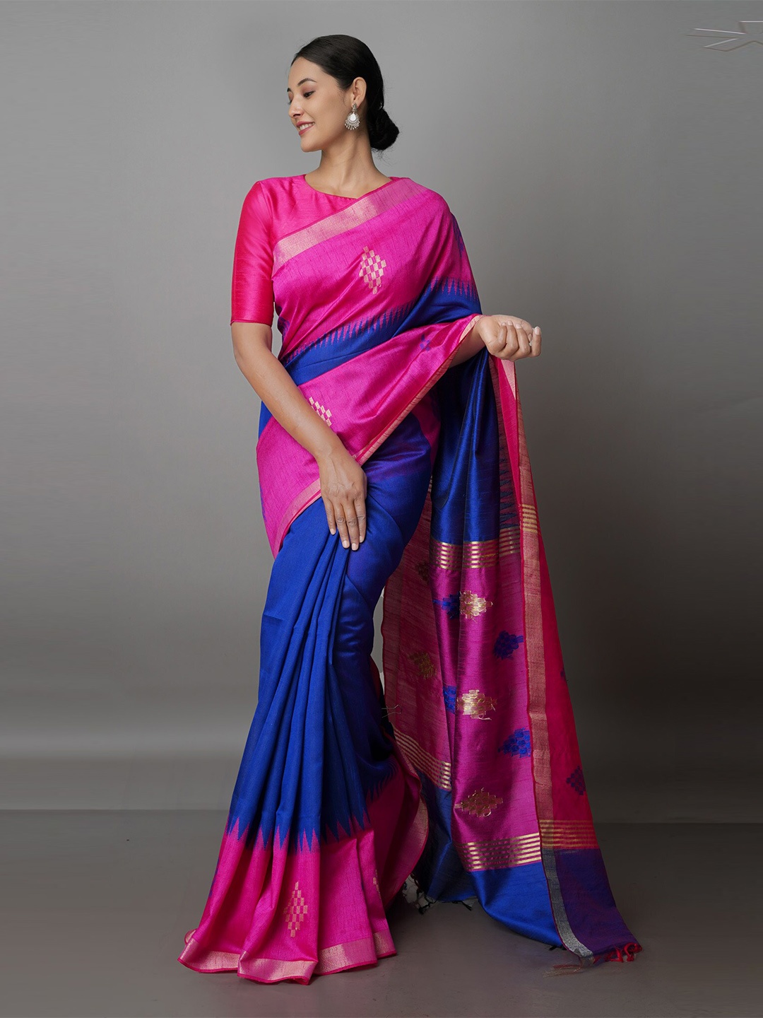 

Unnati Silks Woven Design Zari Handloom Jamdani Saree, Blue