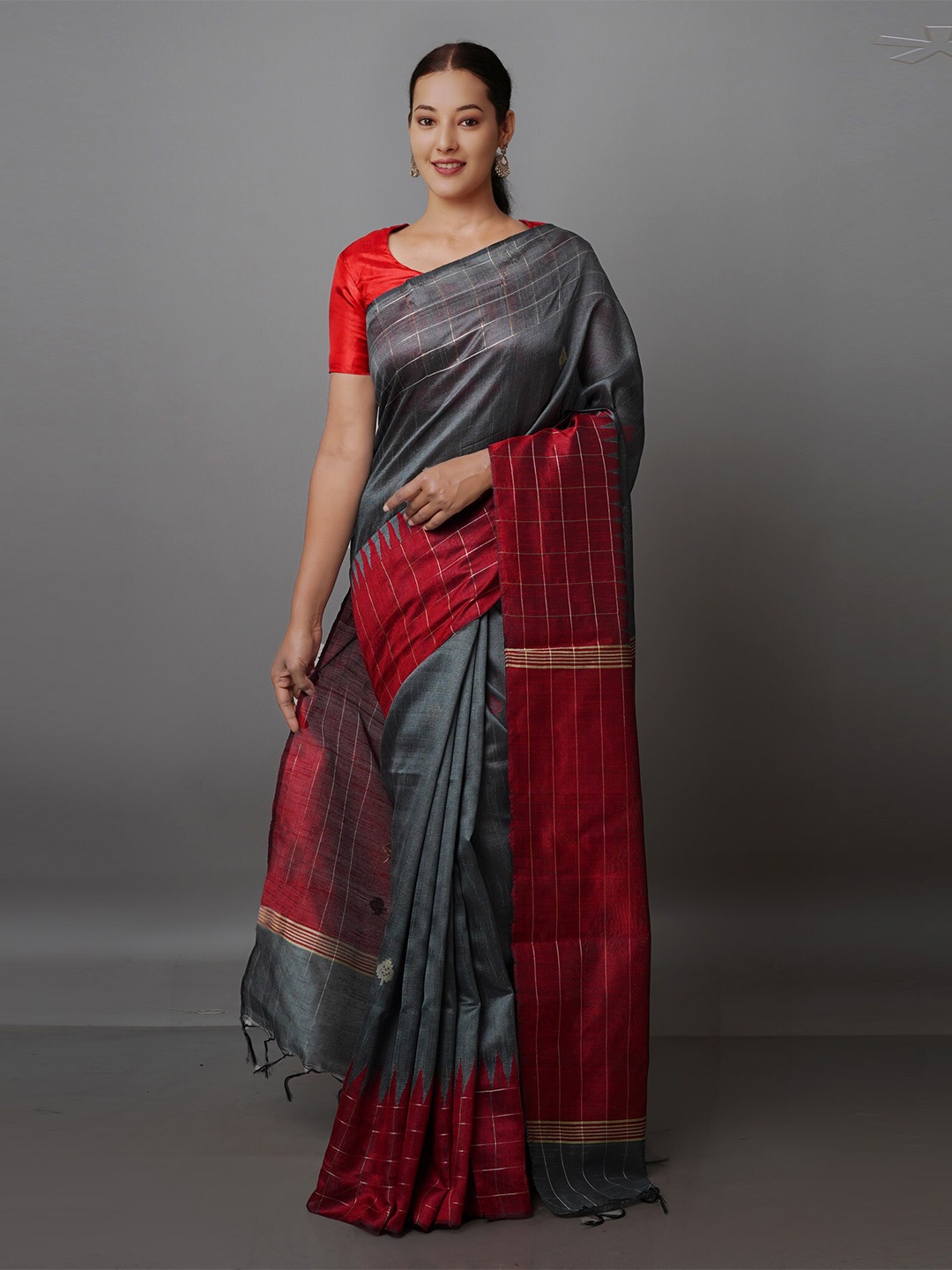 

Unnati Silks Woven Design Zari Silk Blend Jamdani Saree, Grey