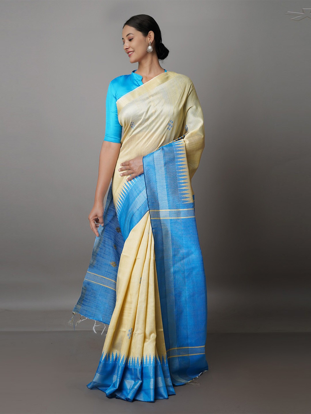 

Unnati Silks Woven Design Silk Blend Jamdani Saree, Cream