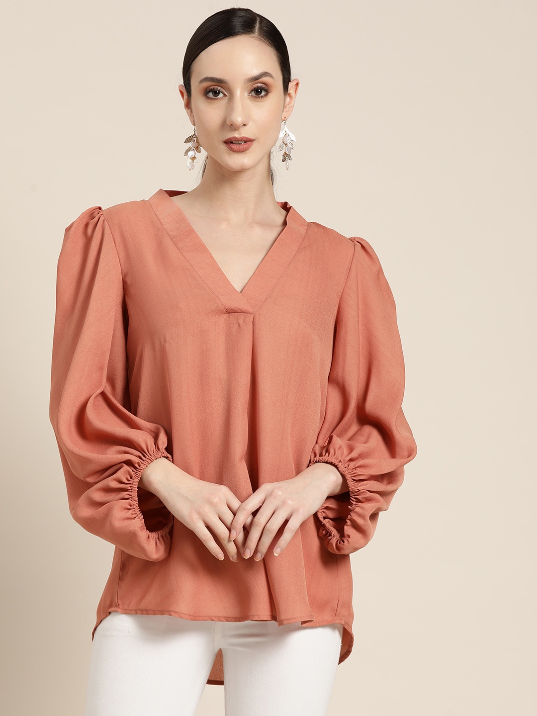 

Qurvii Peach-Coloured Crepe Top